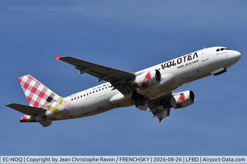 Aircraft EC-NOQ, 2009 Airbus A320-216, c/n 3765, Bordeaux (BOD) Heraklion (HER) V72608, at LFBD, photo by Jean Christophe Ravon / FRENCHSKY