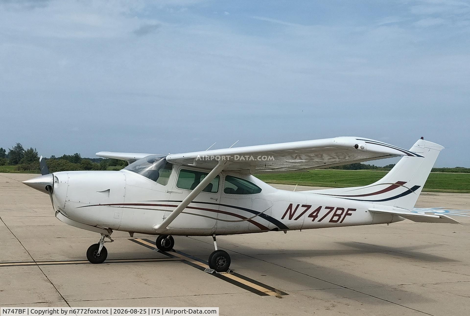 Aircraft N747BF, 1980 Cessna R182 Skylane RG, c/n R18201581, Headed home to Drexel, at I75, photo by n6772foxtrot
