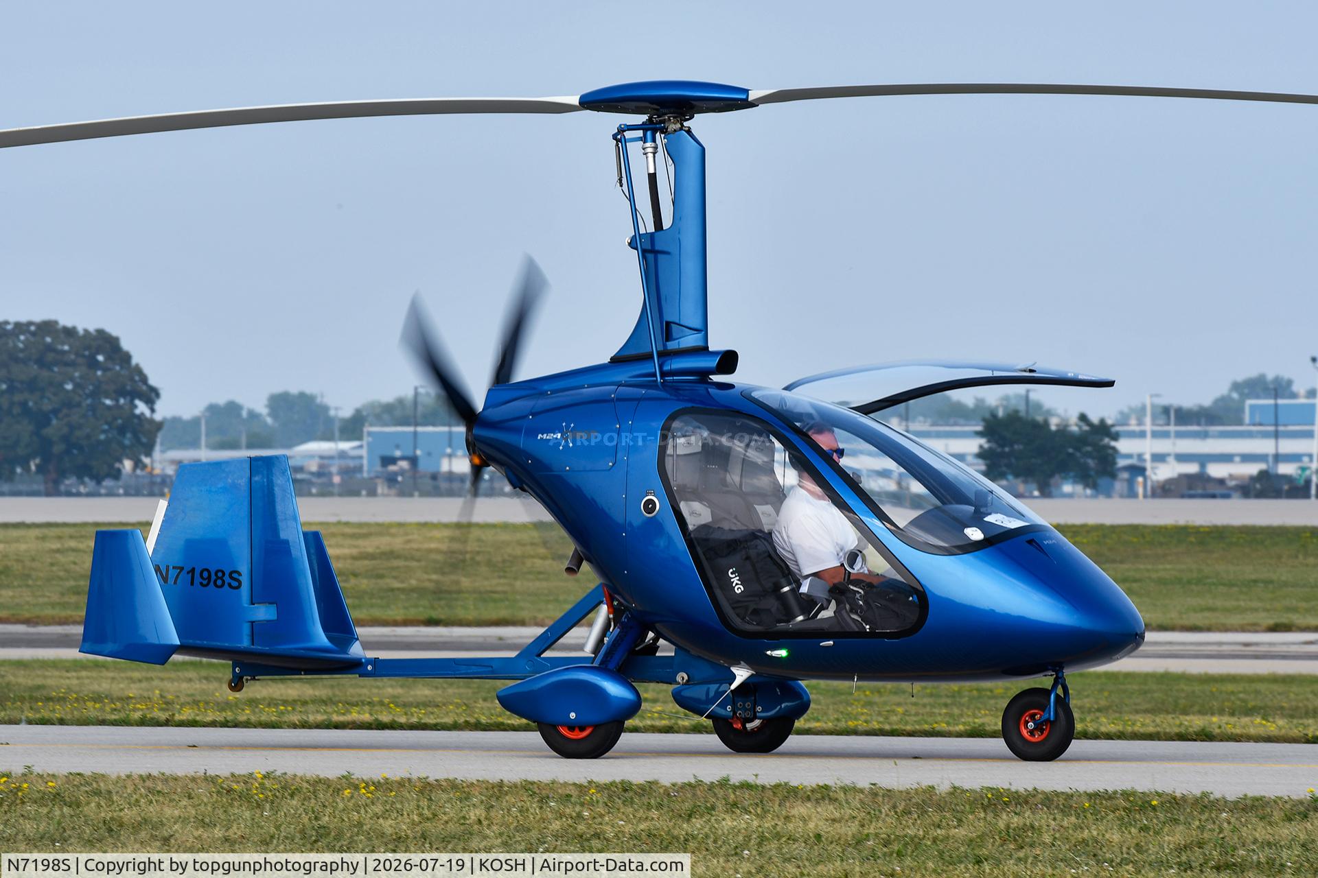 Aircraft N7198S, 2023 PHOENIX COMPOSITE SOLUTIONS LLC M24 ORION PLUS, c/n 24234236, Oshkosh 26, at KOSH, photo by topgunphotography