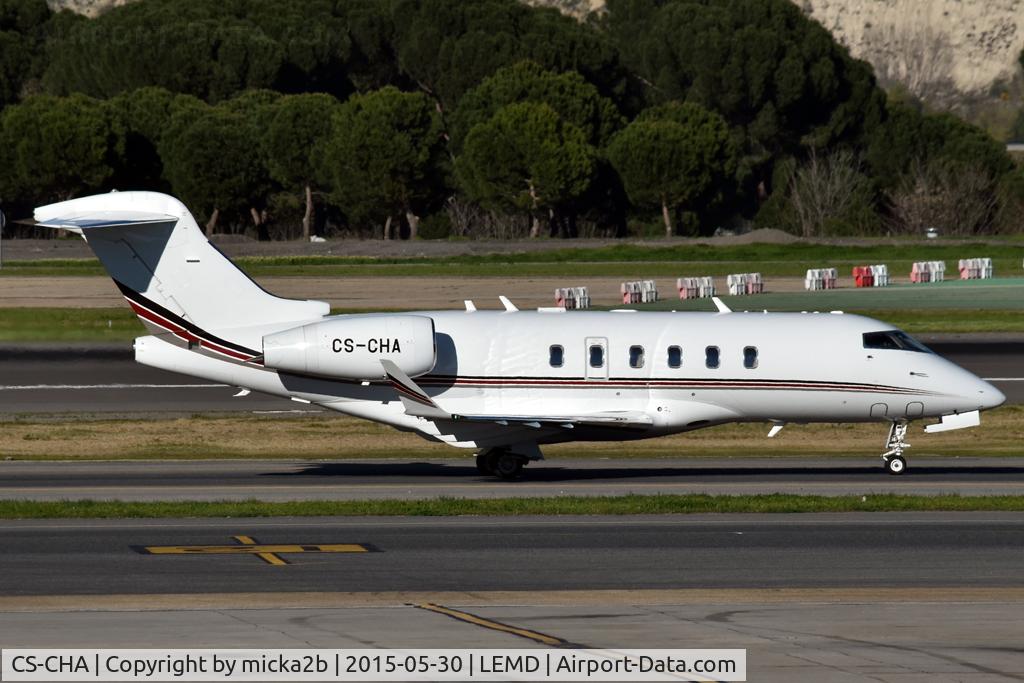 Aircraft CS-CHA, 2014 Bombardier Challenger 350 (BD-100-1A10), c/n 20544, Taxiing, at LEMD, photo by micka2b