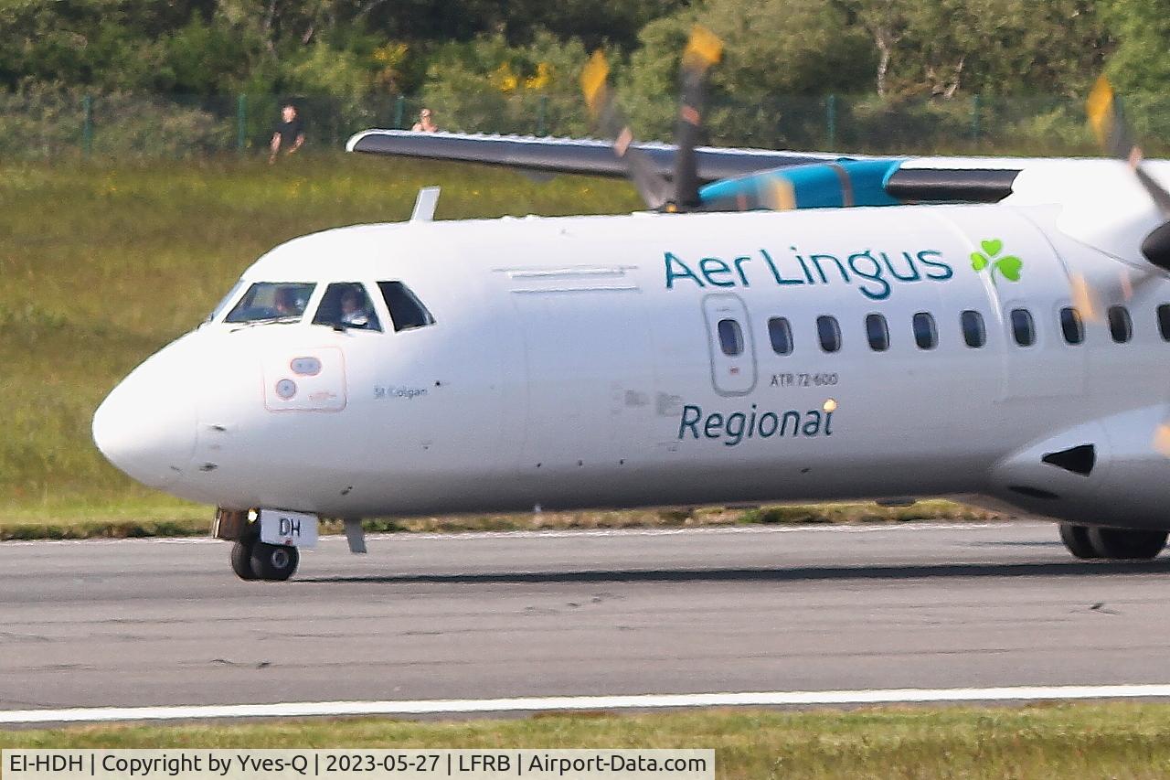 Aircraft EI-HDH, 2014 ATR 72-212A, c/n 1169, ATR 72-212A, Taxiing rwy 07R, Brest-Bretagne airport (LFRB-BES), at LFRB, photo by Yves-Q