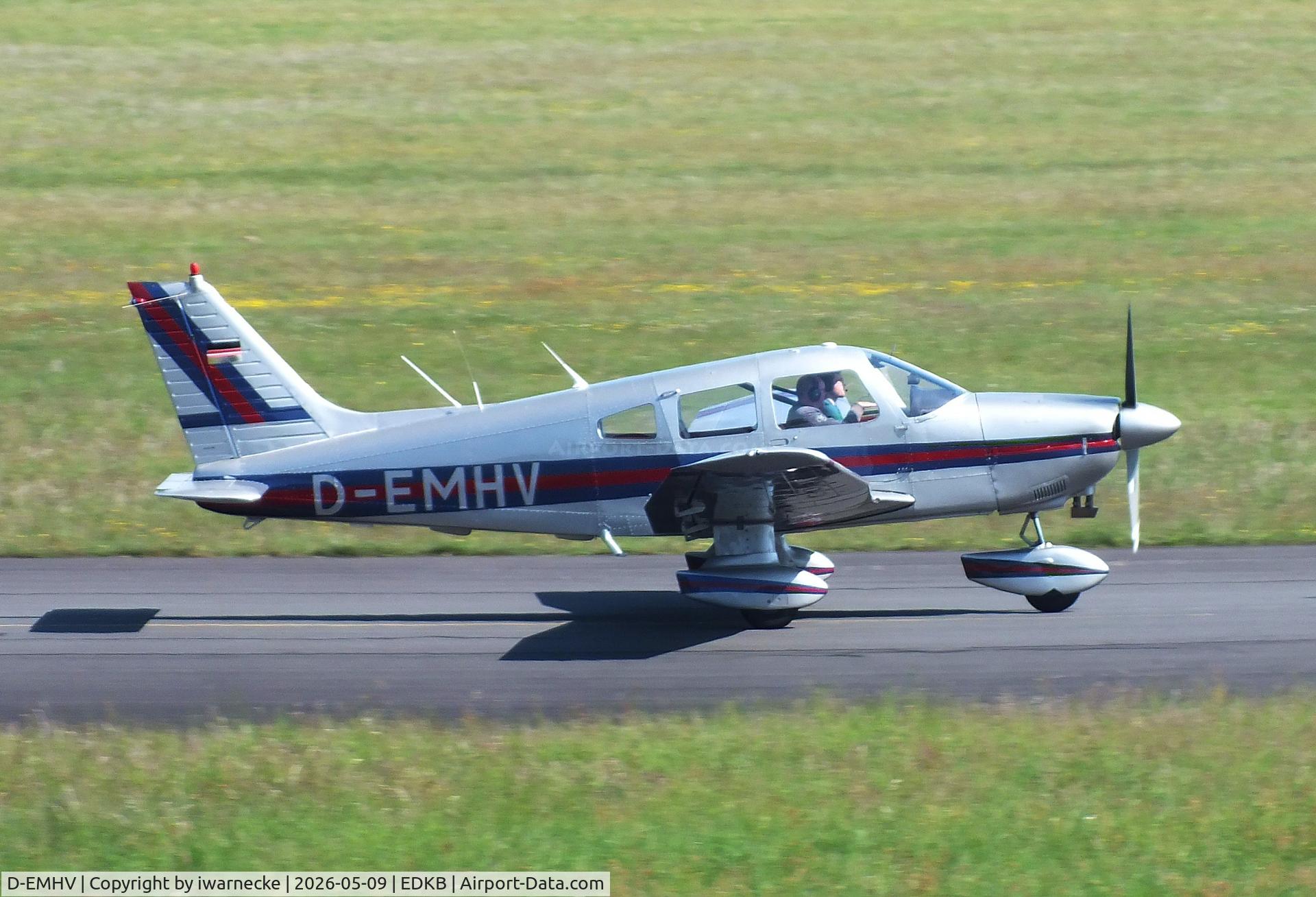 Aircraft D-EMHV, 1978 Piper PA-28-181 Archer II, c/n 28-7990253, Piper PA-28-181 Archer II at Bonn-Hangelar airfield '2605, at EDKB, photo by iwarnecke