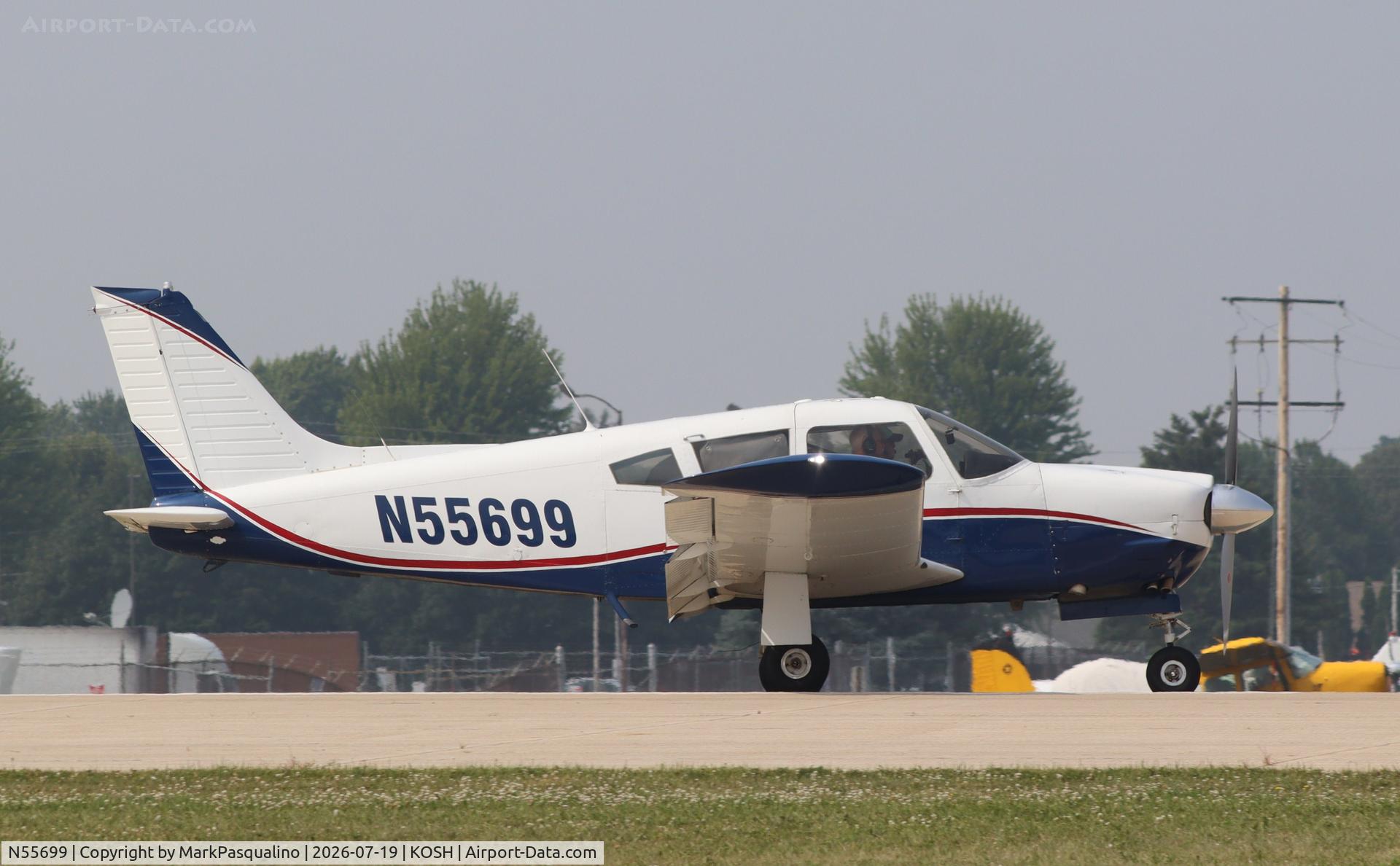Aircraft N55699, 1973 Piper PA-28R-200, c/n 28R-7335281, Piper PA-28R-200, at KOSH, photo by MarkPasqualino