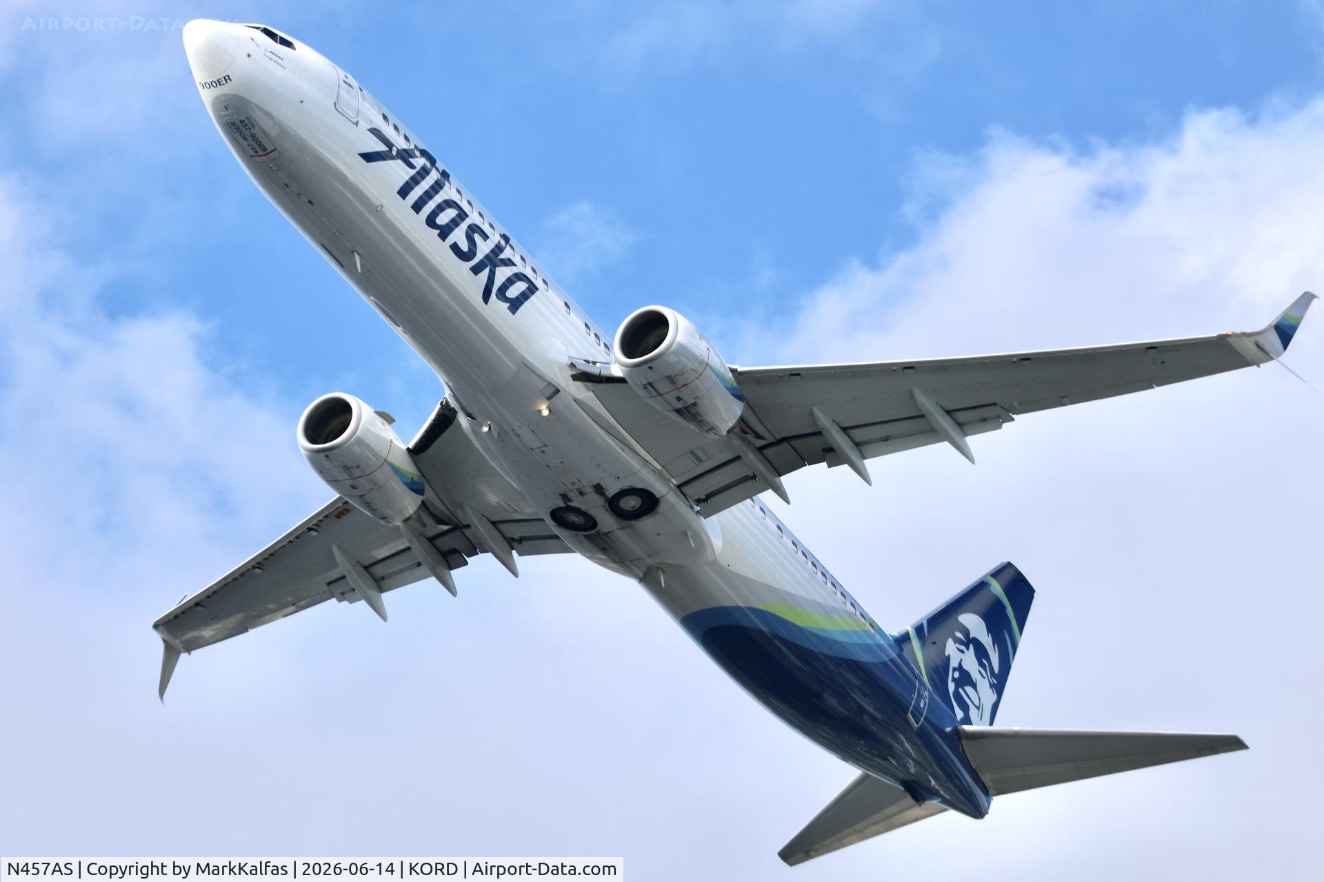 Aircraft N457AS, 2014 Boeing 737-900/ER, c/n 36355, B739 Alaska Boeing 737-900/ER N457AS departing 28R KORD, at KORD, photo by MarkKalfas