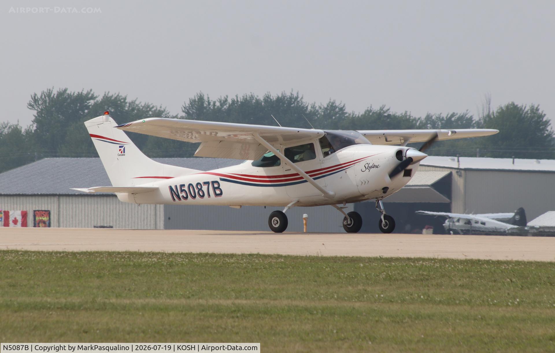 Aircraft N5087B, 1965 Cessna 182H Skylane, c/n 18255988, Cessna 182H, at KOSH, photo by MarkPasqualino