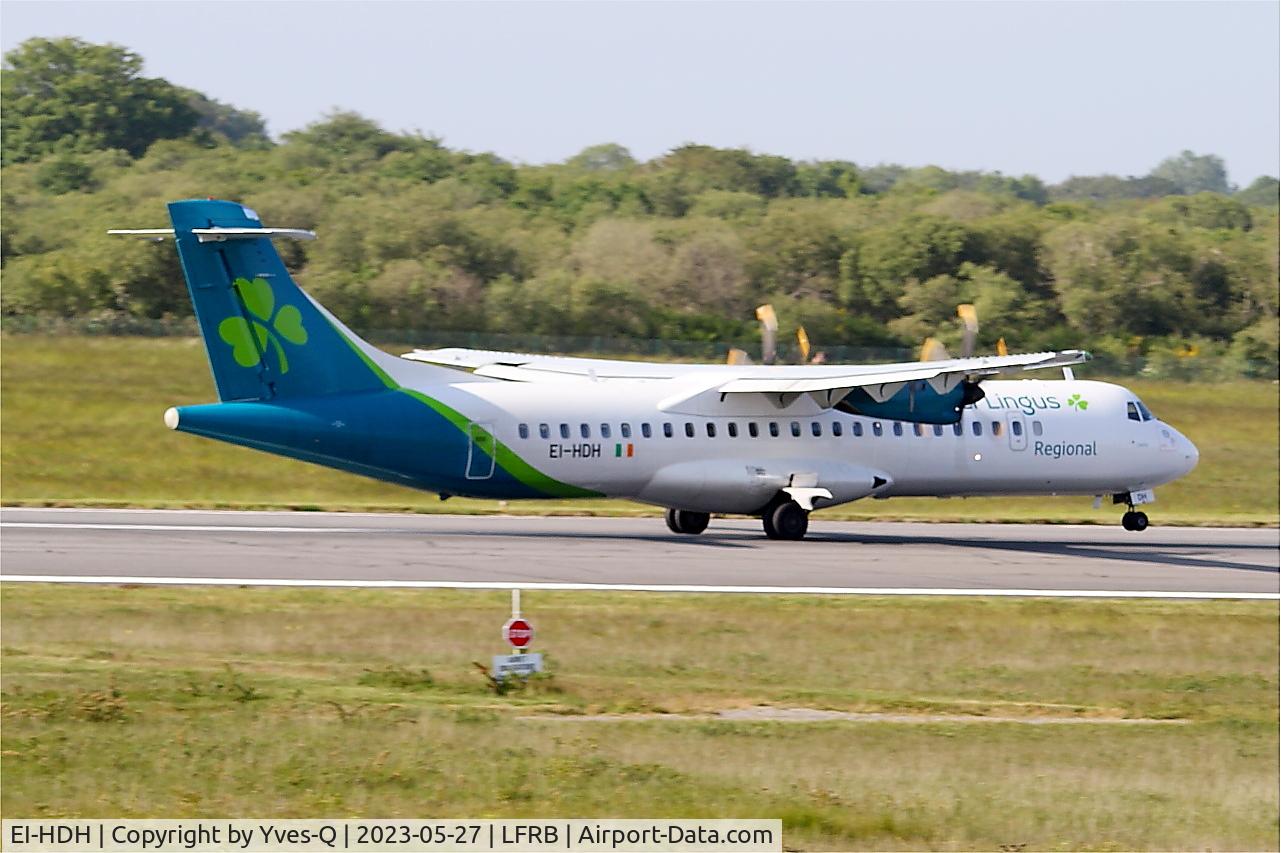 Aircraft EI-HDH, 2014 ATR 72-212A, c/n 1169, ATR 72-212A, Take off run rwy 07R, Brest-Bretagne airport (LFRB-BES), at LFRB, photo by Yves-Q