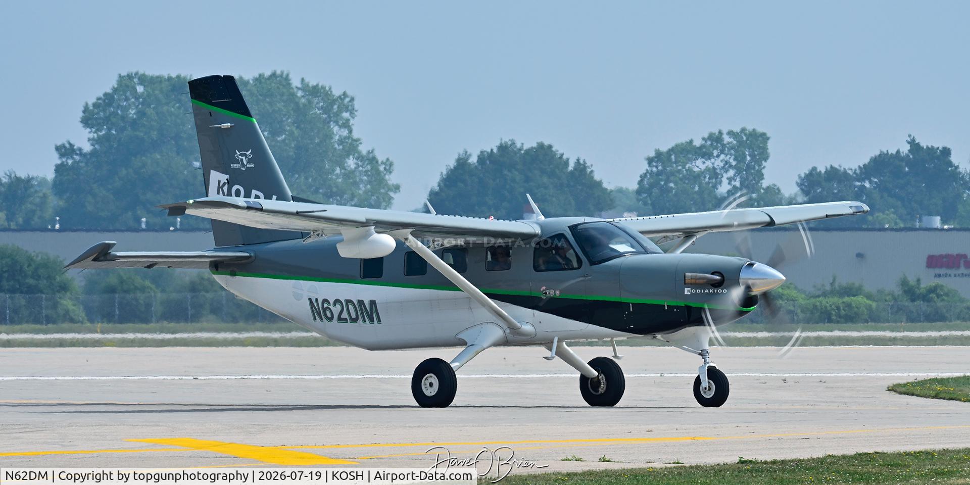 Aircraft N62DM, 2019 Quest Kodiak 100, c/n 100--280, Oshkosh 26, at KOSH, photo by topgunphotography