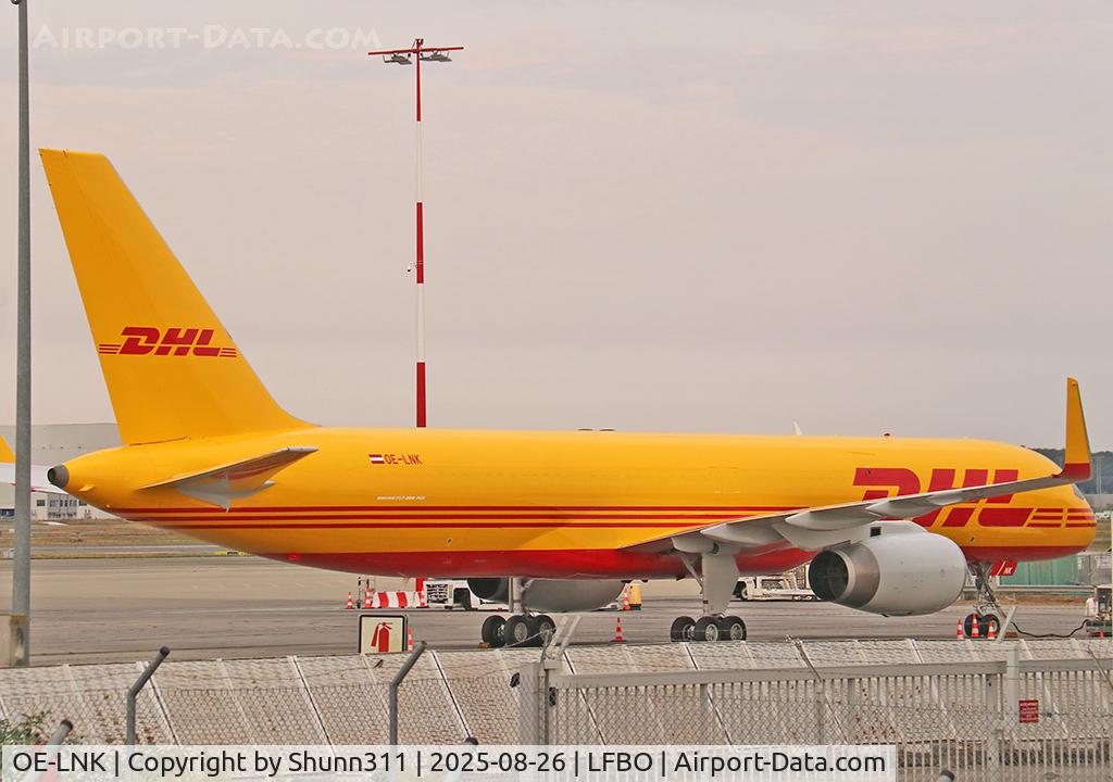 Aircraft OE-LNK, 1998 Boeing 757-223F, c/n 29426, Parked at the Cargo area..., at LFBO, photo by Shunn311