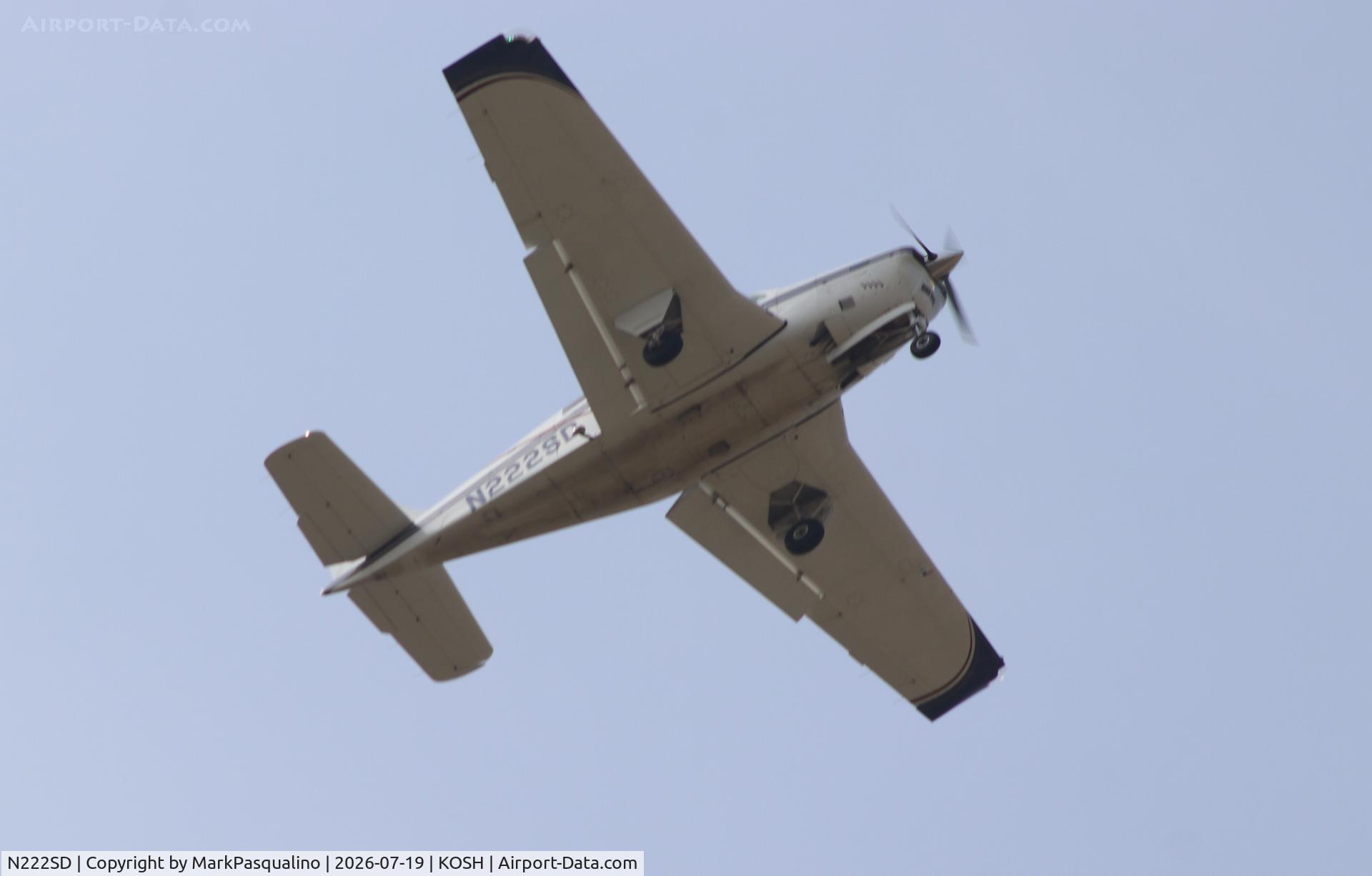 Aircraft N222SD, 1973 Beech A36 Bonanza 36, c/n E-473, Beech A36, at KOSH, photo by MarkPasqualino