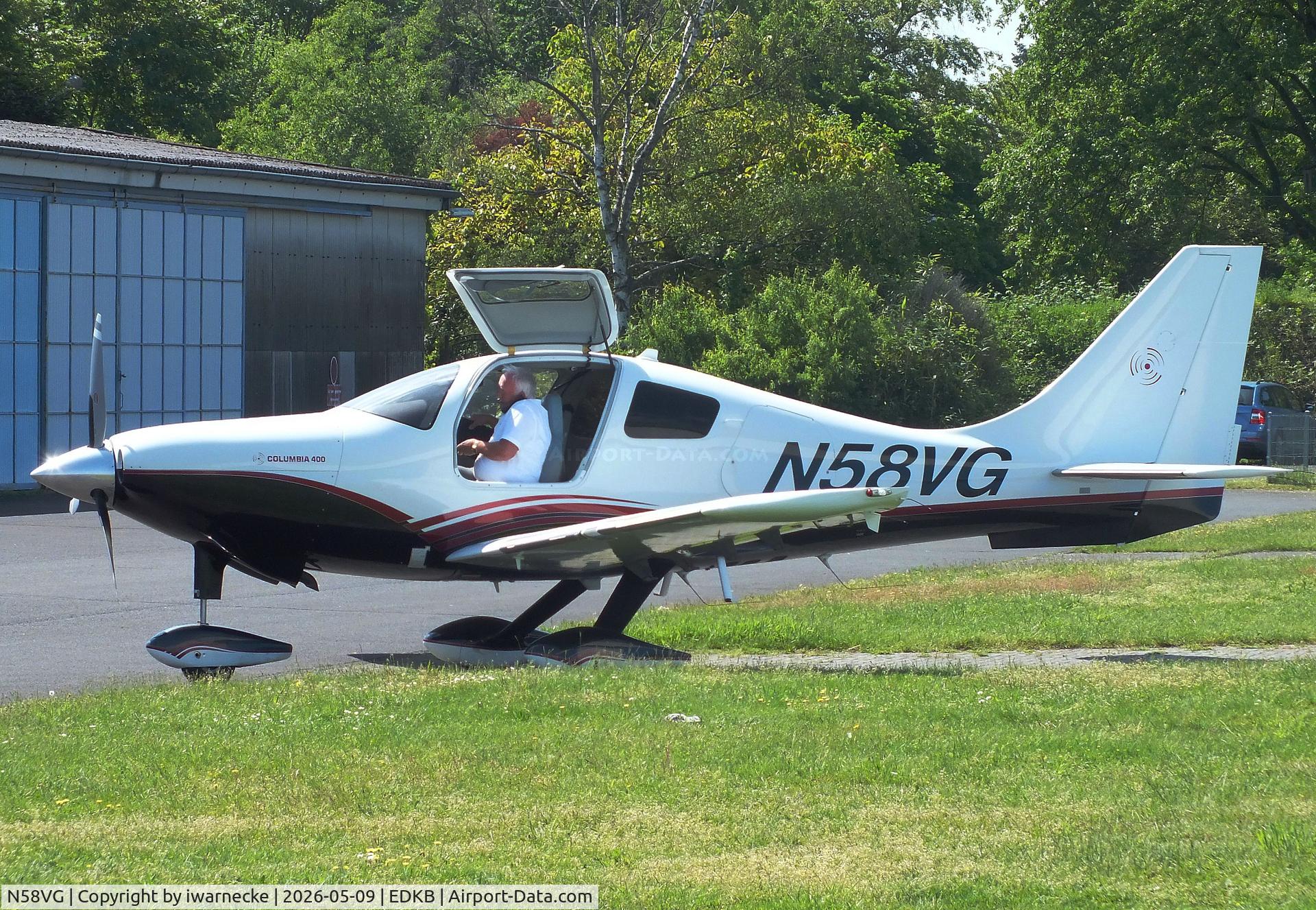 Aircraft N58VG, 2006 Columbia Aircraft Mfg LC-41-550FG Columbia 400, c/n 41640, Columbia 400 (LC41-550FG) at Bonn-Hangelar airfield '2605, at EDKB, photo by iwarnecke