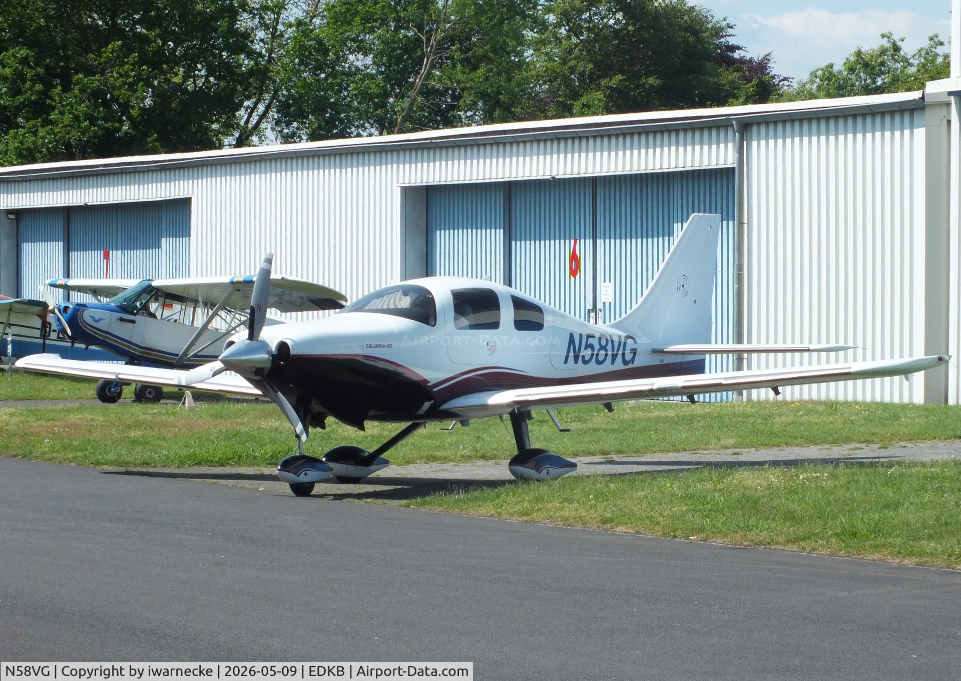 Aircraft N58VG, 2006 Columbia Aircraft Mfg LC-41-550FG Columbia 400, c/n 41640, Columbia 400 (LC41-550FG) at Bonn-Hangelar airfield '2605, at EDKB, photo by iwarnecke