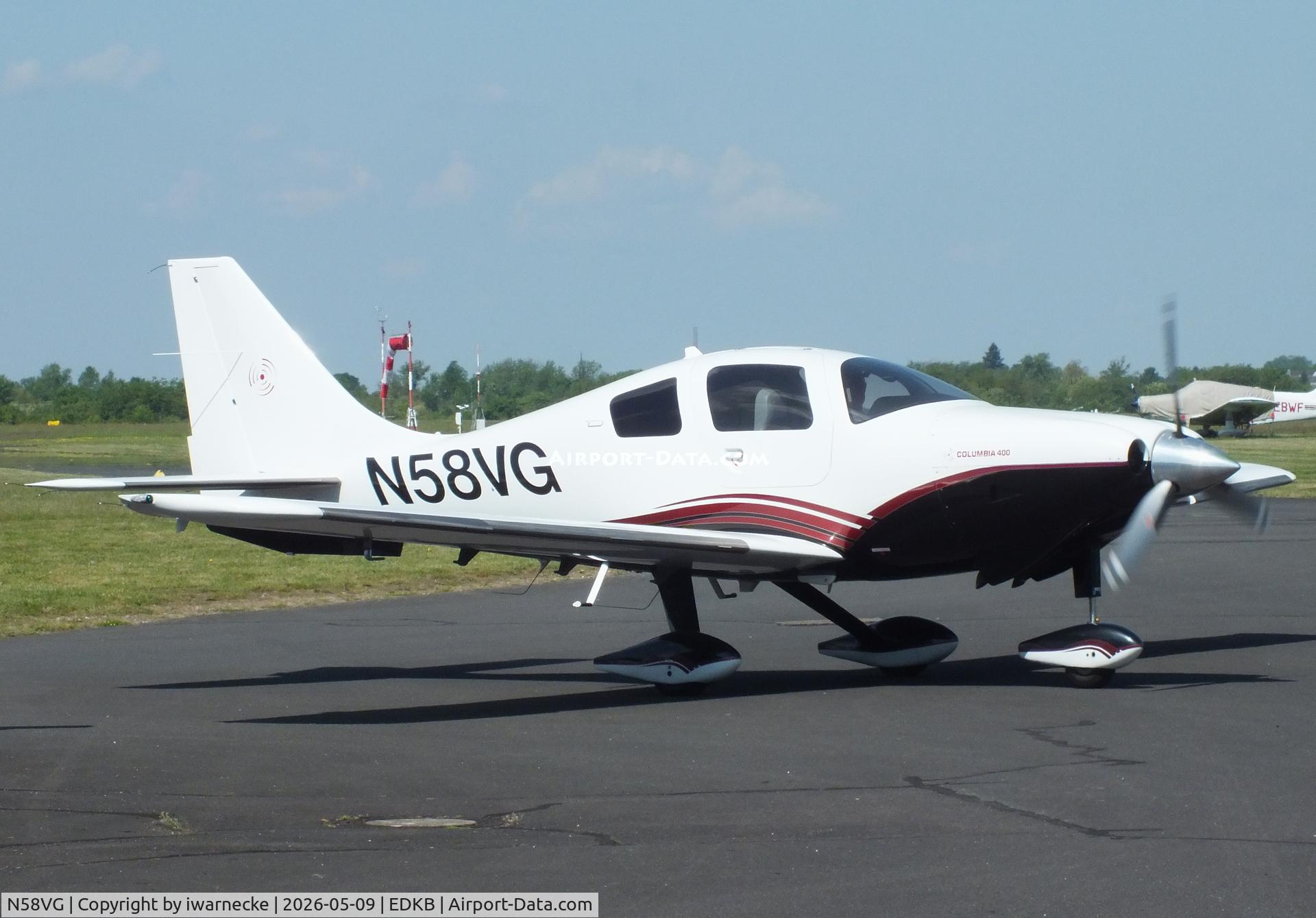 Aircraft N58VG, 2006 Columbia Aircraft Mfg LC-41-550FG Columbia 400, c/n 41640, Columbia 400 (LC41-550FG) at Bonn-Hangelar airfield '2605, at EDKB, photo by iwarnecke