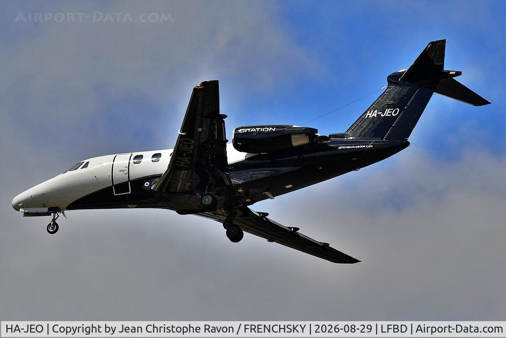 Aircraft HA-JEO, 1987 Cessna 650 Citation III, c/n 650-0142, London (BQH) Bordeaux (BOD) JSF617, at LFBD, photo by Jean Christophe Ravon / FRENCHSKY