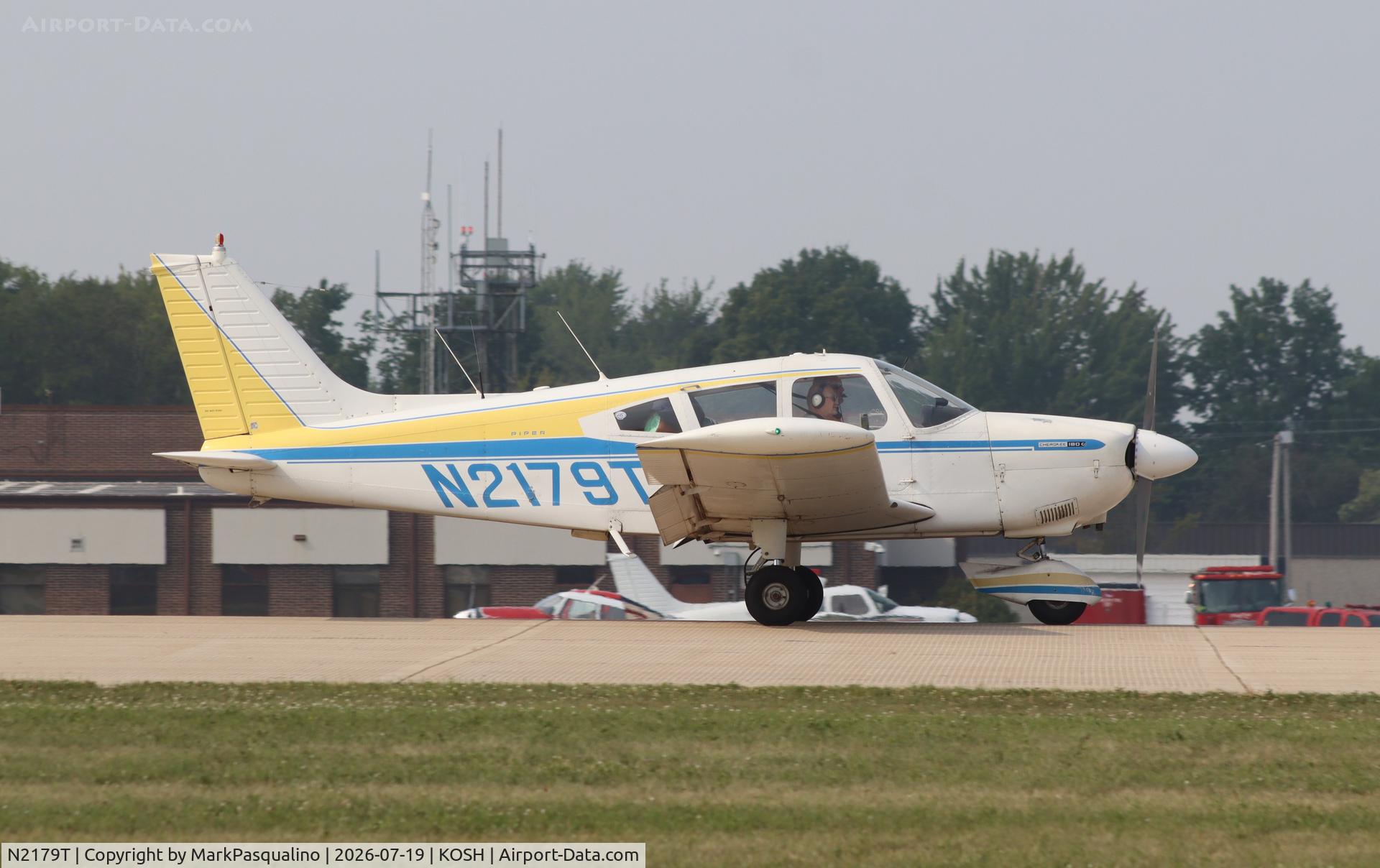 Aircraft N2179T, 1972 Piper PA-28-180, c/n 28-7205024, Piper PA-28-180, at KOSH, photo by MarkPasqualino