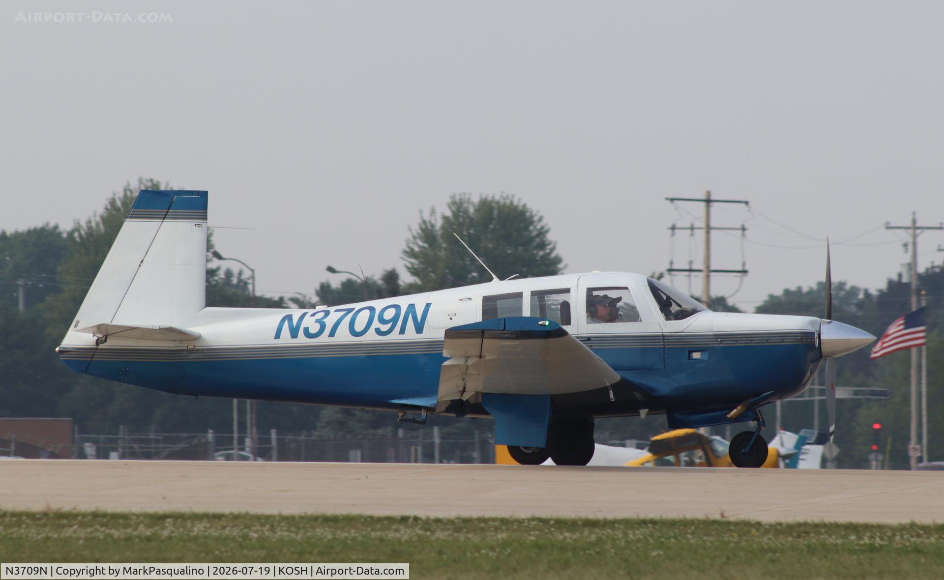 Aircraft N3709N, 1967 Mooney M-20G Statesman, c/n 680045, Mooney M20G, at KOSH, photo by MarkPasqualino
