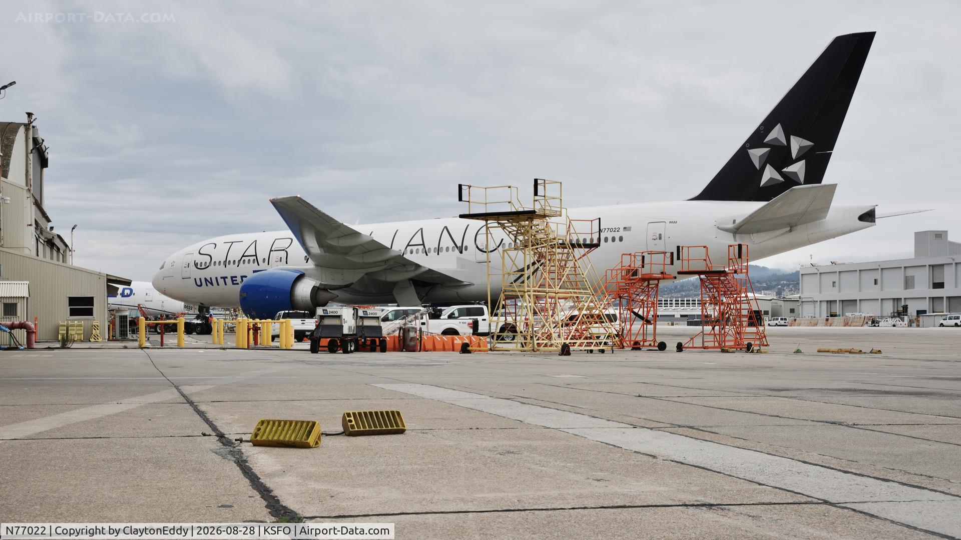 Aircraft N77022, 2010 Boeing 777-224, c/n 39777, SFO 2026, at KSFO, photo by ClaytonEddy