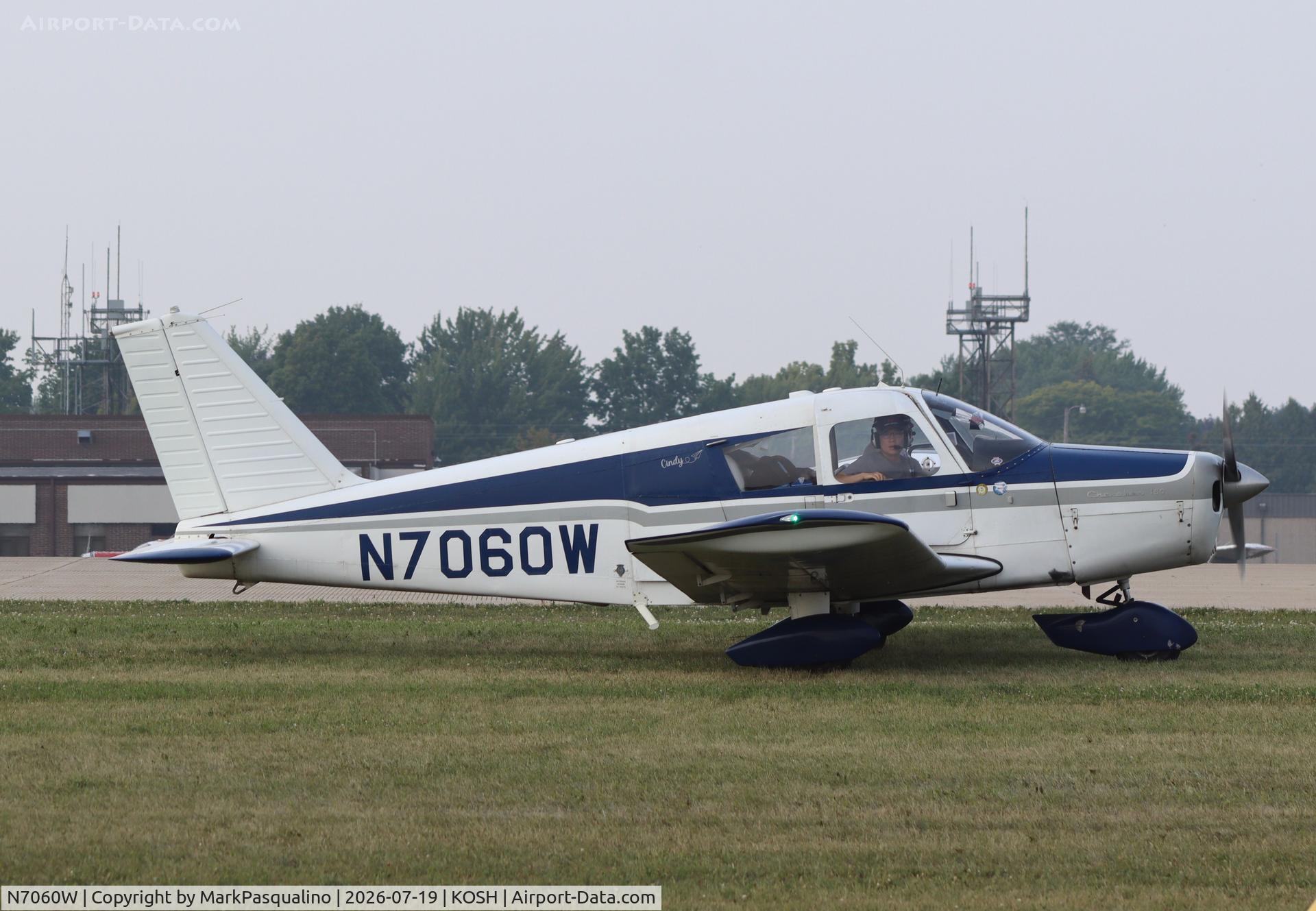 Aircraft N7060W, 1962 Piper PA-28-180, c/n 28-819, Piper PA-28-180, at KOSH, photo by MarkPasqualino
