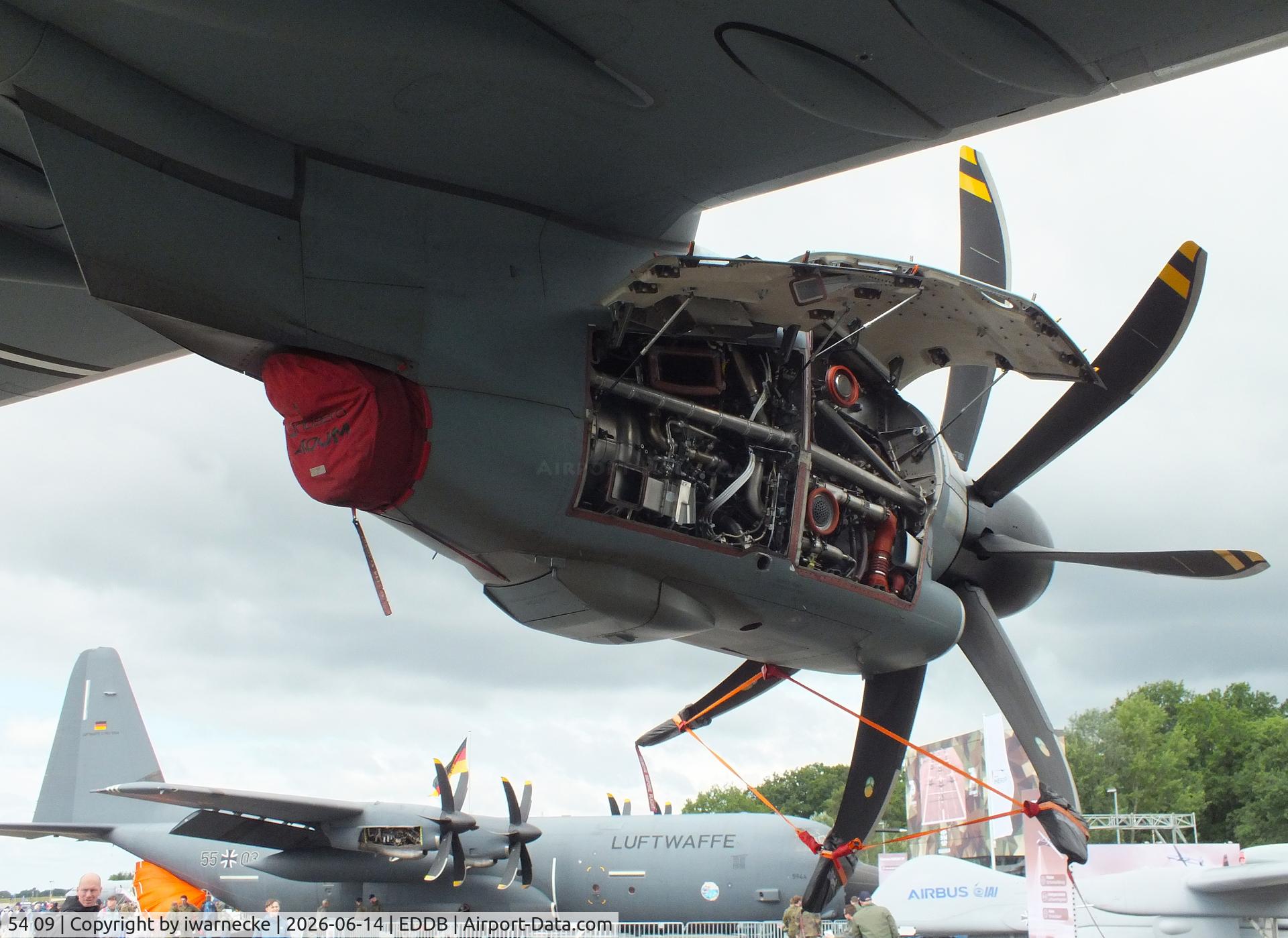Aircraft 54 09, 2016 Airbus A400M Atlas, c/n 048, Airbus A400M Atlas of the Luftwaffe (German Air Force) in '70 Jahre Luftwaffe / 70 years of Luftwaffe' special colours at ILA 2026, Berlin, at EDDB, photo by iwarnecke