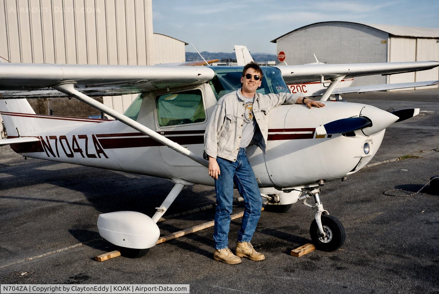 Aircraft N704ZA, 1976 Cessna 150M, c/n 15078992, Lou Fields Oakland airport early 1990's, at KOAK, photo by ClaytonEddy