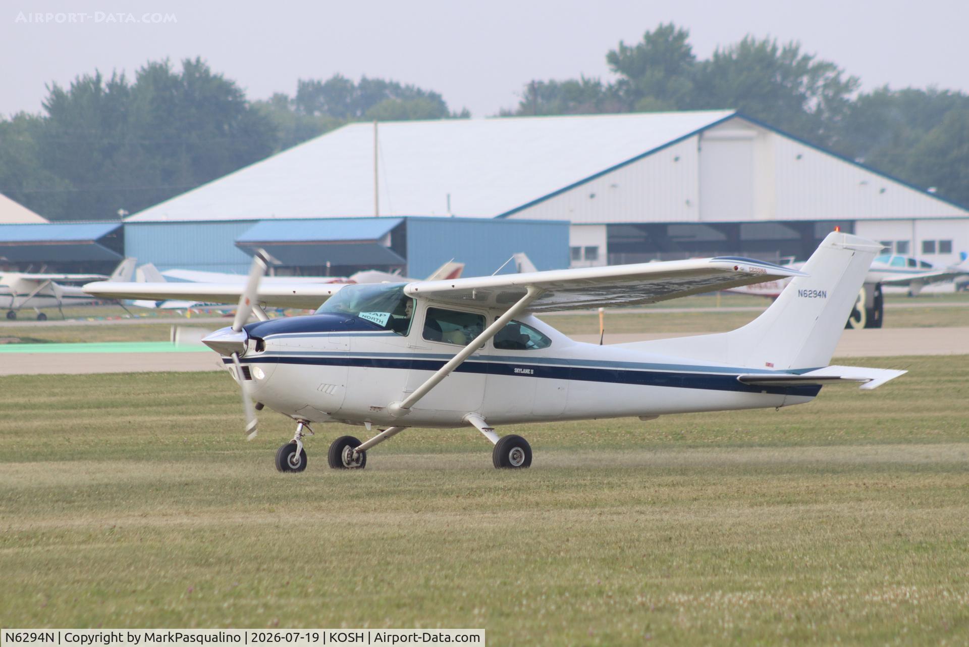 Aircraft N6294N, 1981 Cessna 182R Skylane, c/n 18267821, Cessna 182R, at KOSH, photo by MarkPasqualino