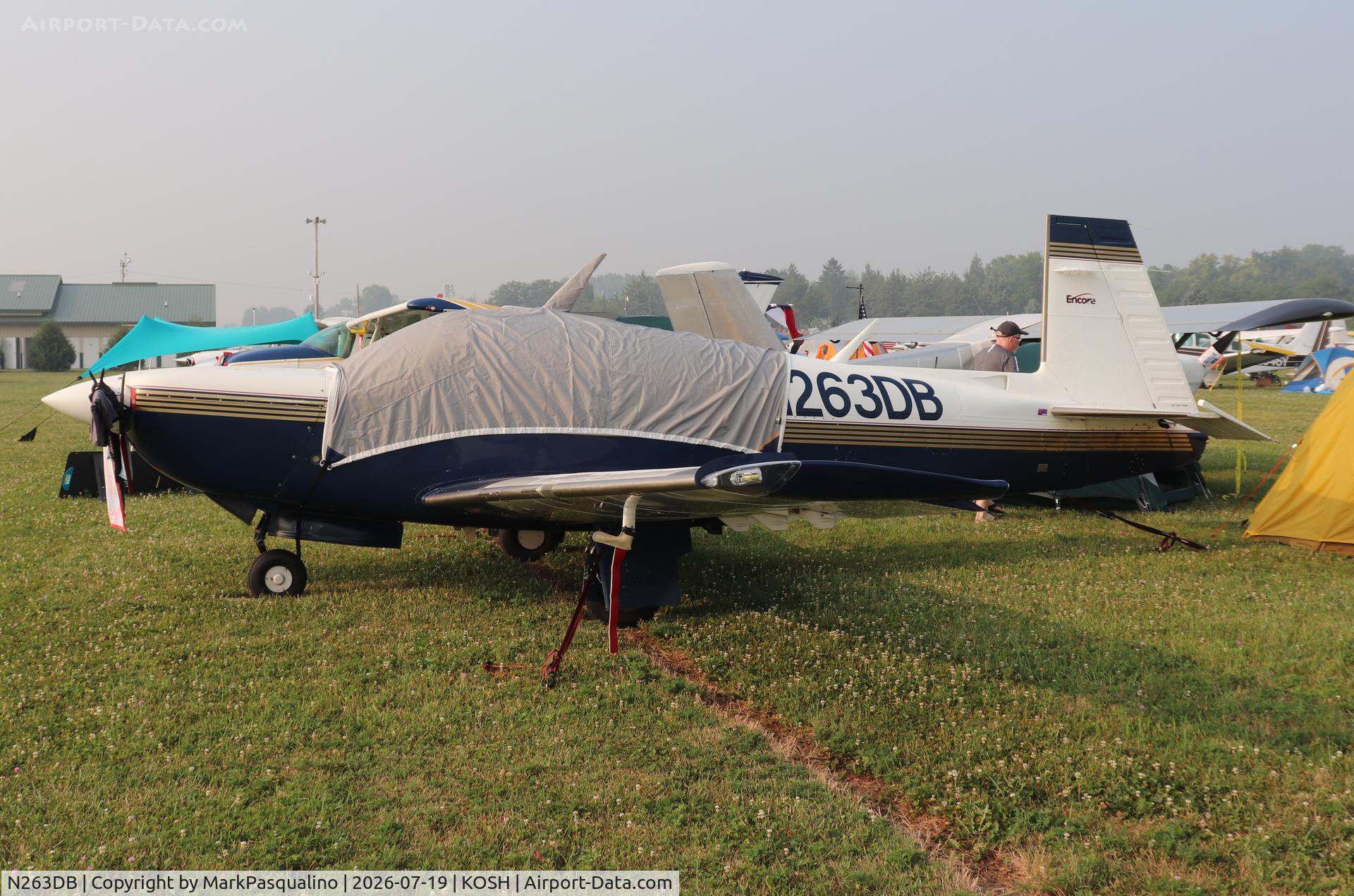 Aircraft N263DB, Mooney M20K, c/n 25-2022, Mooney M20K, at KOSH, photo by MarkPasqualino