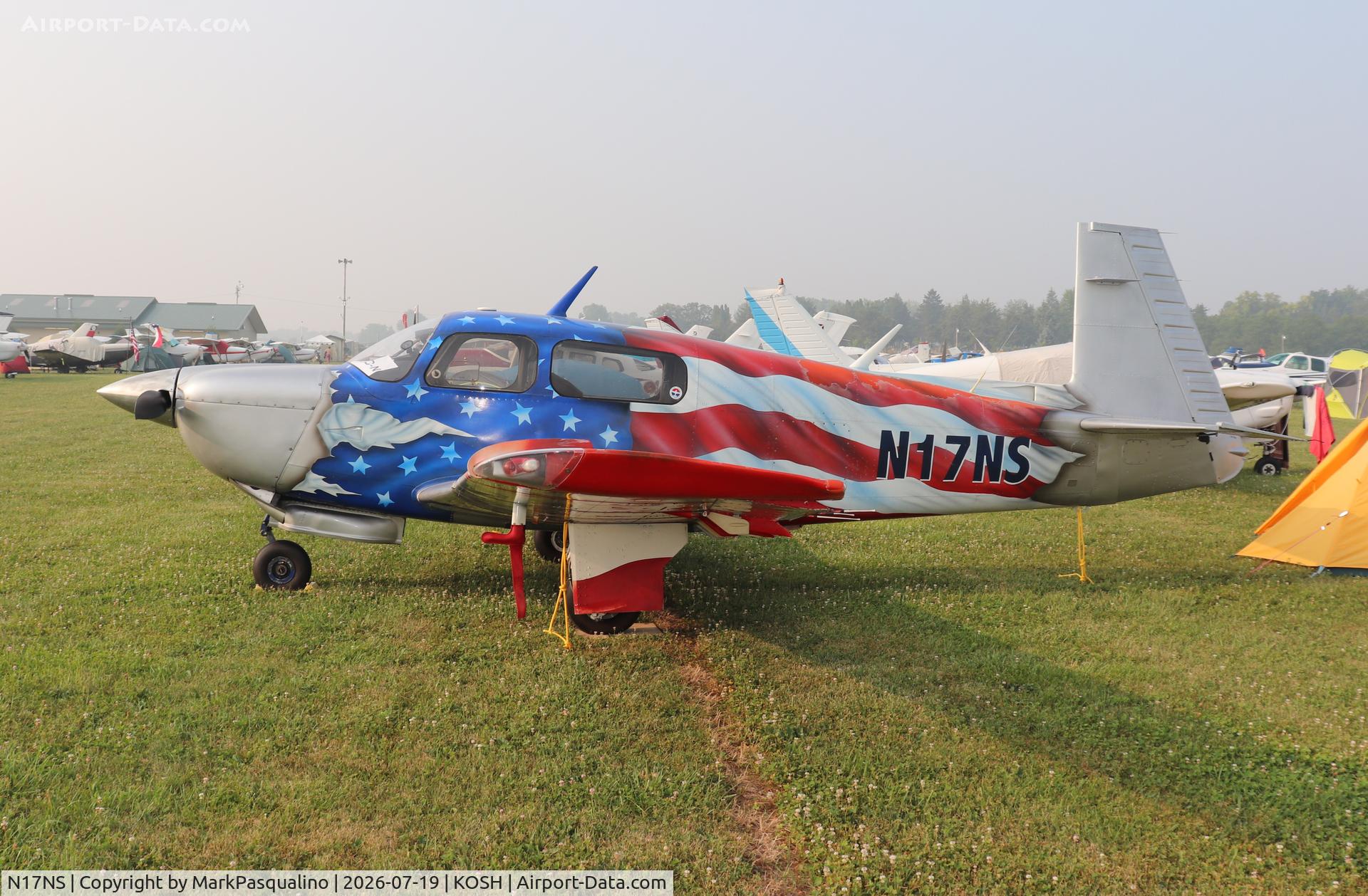 Aircraft N17NS, 1990 Mooney M20J 201, c/n 24-1688-14, Mooney M20J, at KOSH, photo by MarkPasqualino