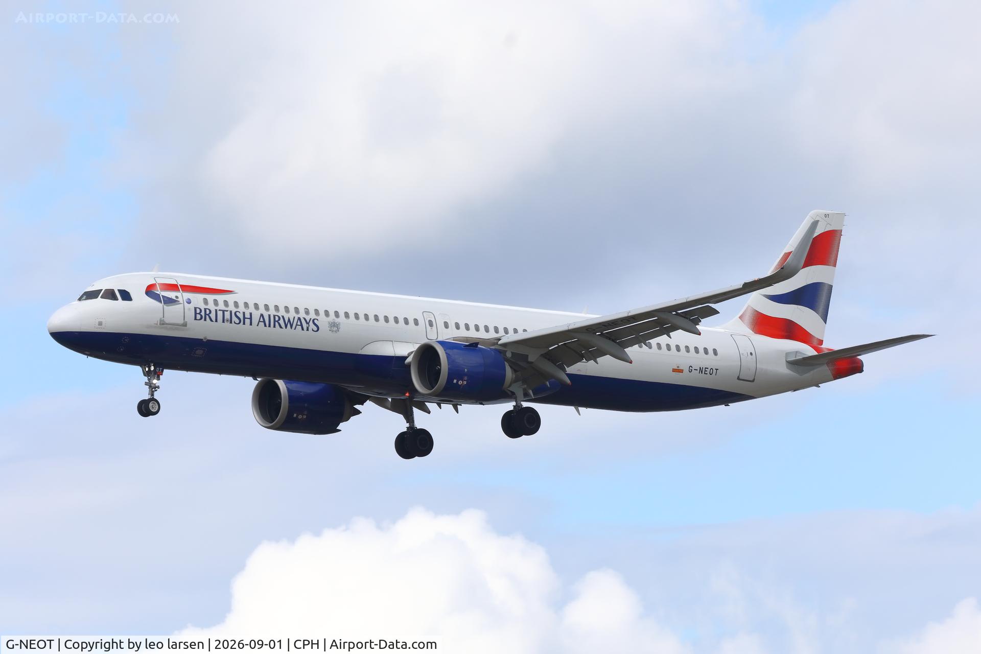 Aircraft G-NEOT, 2019 Airbus A321-251NX, c/n 8718, Copenhagen 1.9.2026, at CPH, photo by leo larsen