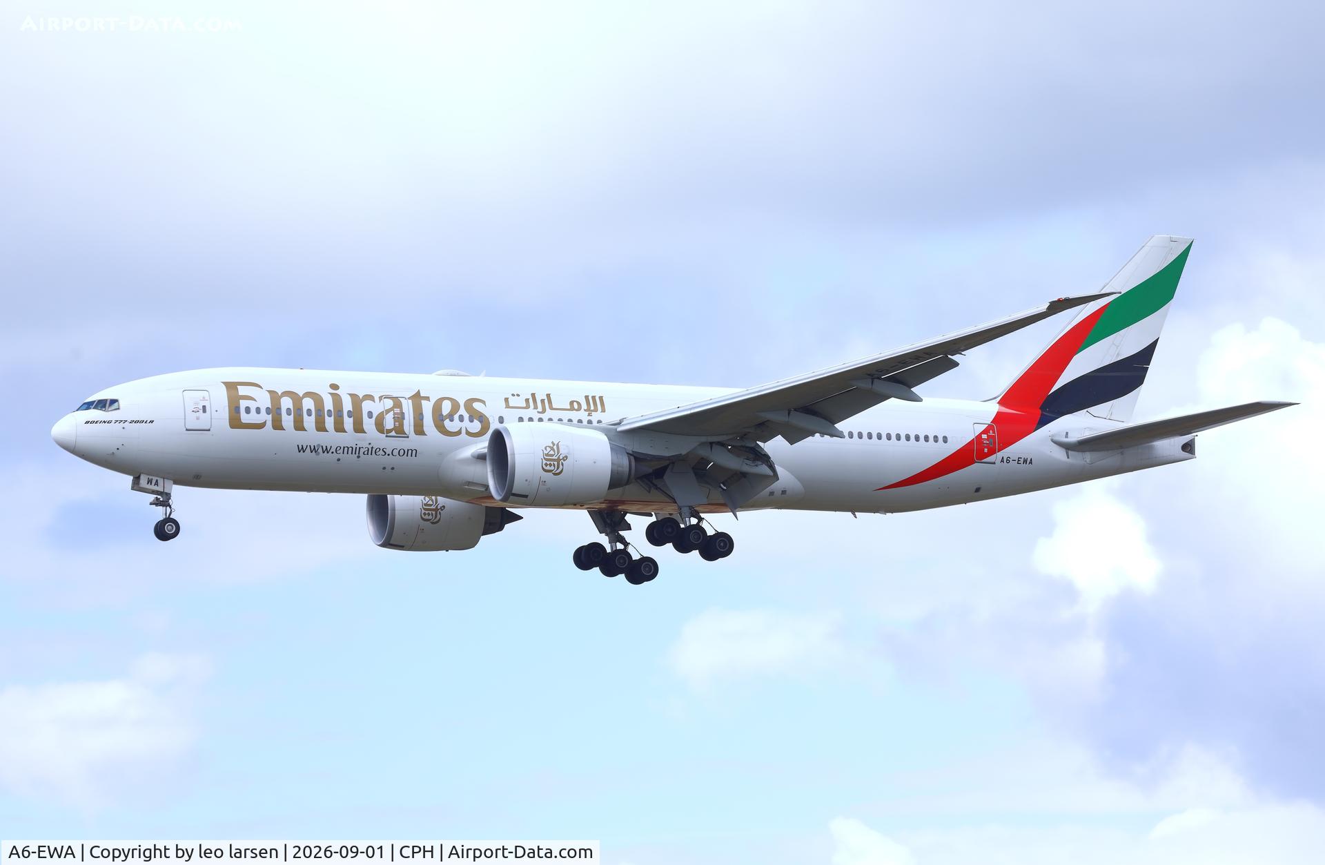 Aircraft A6-EWA, 2007 Boeing 777-21H/LR, c/n 35572 l/n 654, Copenhagen 1.9.2026, at CPH, photo by leo larsen
