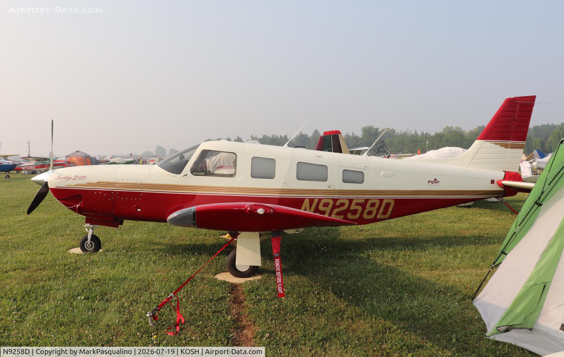 Aircraft N9258D, 1995 Piper PA-32R-301, c/n 3246007, Piper PA-32R-301, at KOSH, photo by MarkPasqualino
