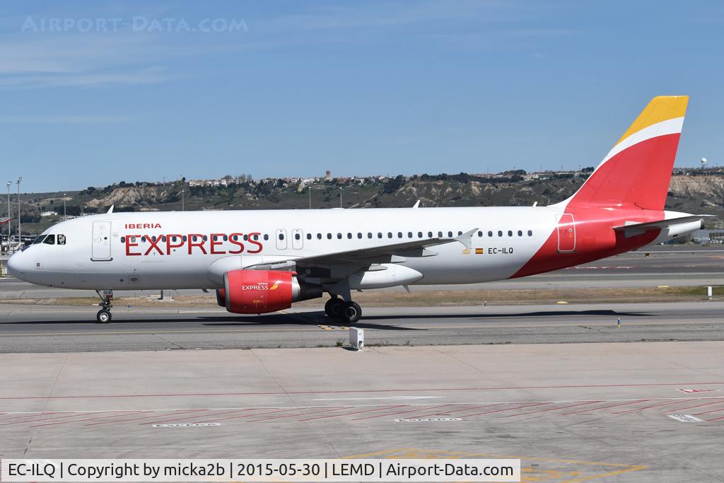 Aircraft EC-ILQ, 2002 Airbus A320-214, c/n 1736, Taxiing, at LEMD, photo by micka2b