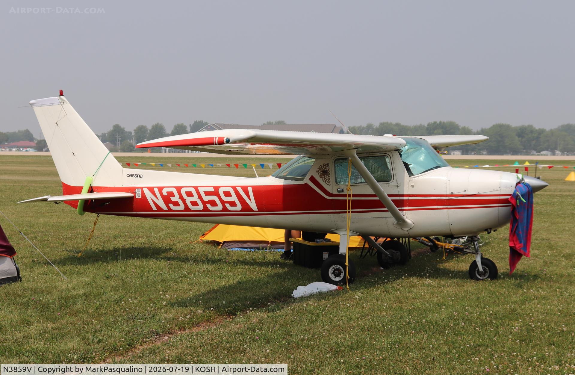 Aircraft N3859V, 1975 Cessna 150M, c/n 15076638, Cessna 150M, at KOSH, photo by MarkPasqualino