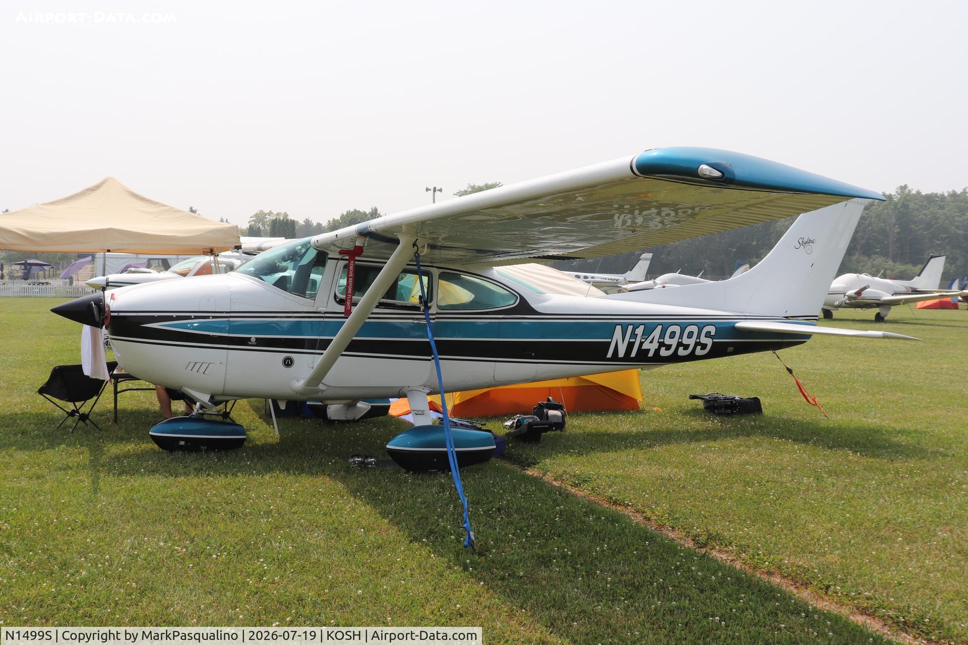 Aircraft N1499S, 1976 Cessna 182P Skylane, c/n 18265046, Cessna 182P, at KOSH, photo by MarkPasqualino