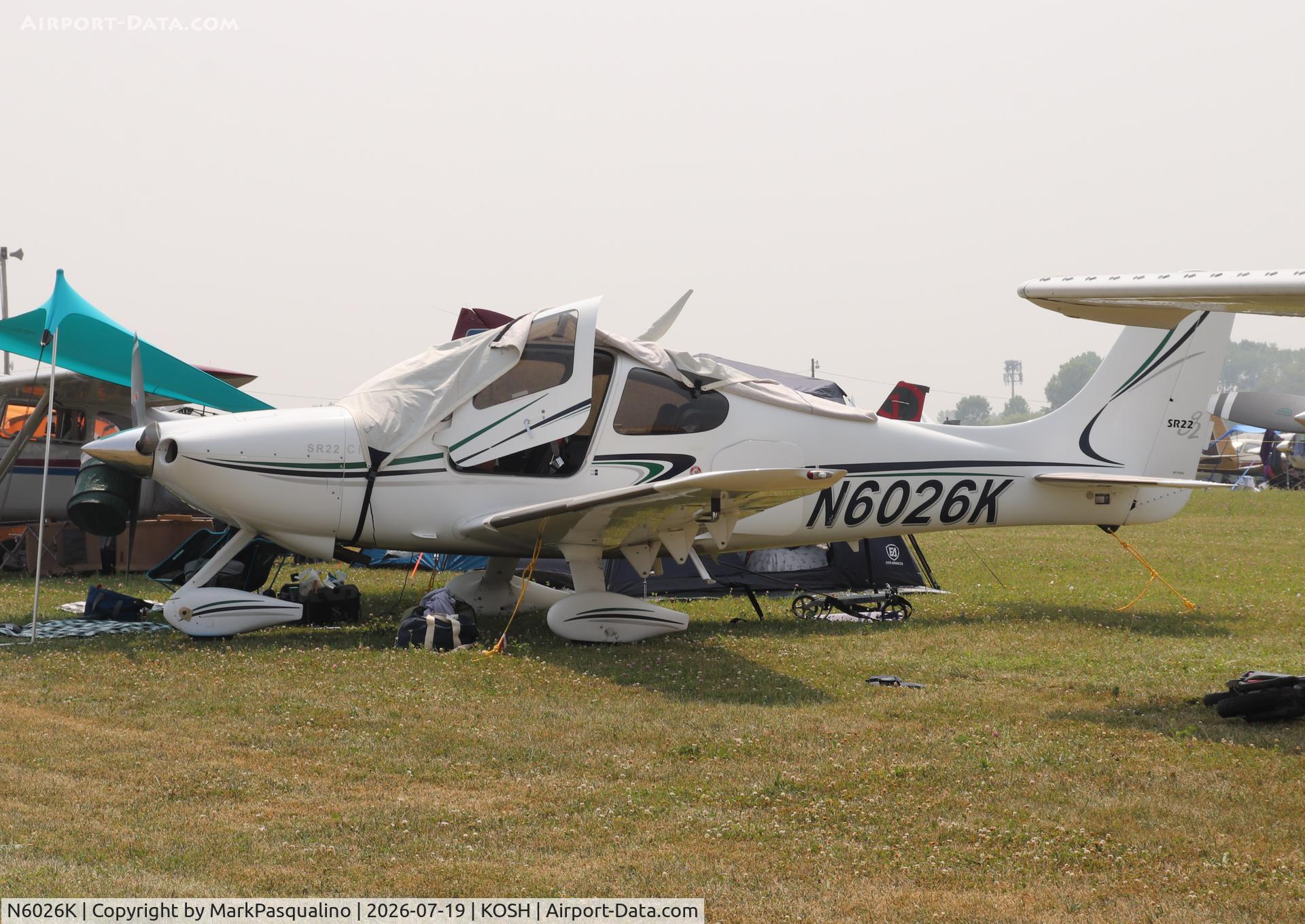 Aircraft N6026K, 2003 Cirrus SR22, c/n 0605, Cirrus SR22, at KOSH, photo by MarkPasqualino