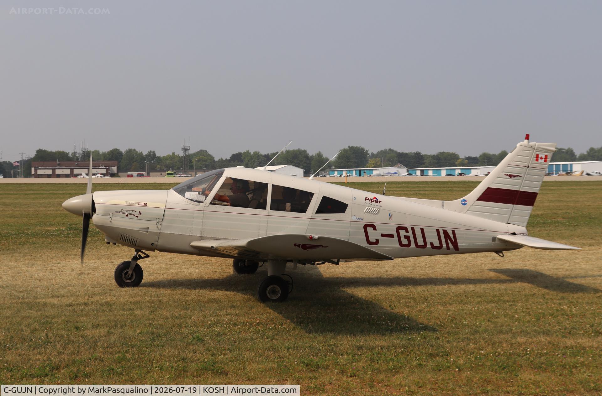 Aircraft C-GUJN, 1972 Piper PA-28-180, c/n 28-7205135, Piper PA-28-180, at KOSH, photo by MarkPasqualino