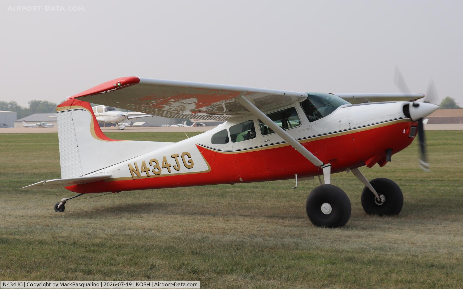 Aircraft N434JG, 1979 Cessna A185F Skywagon 185, c/n 18503785, Cessna A185F, at KOSH, photo by MarkPasqualino