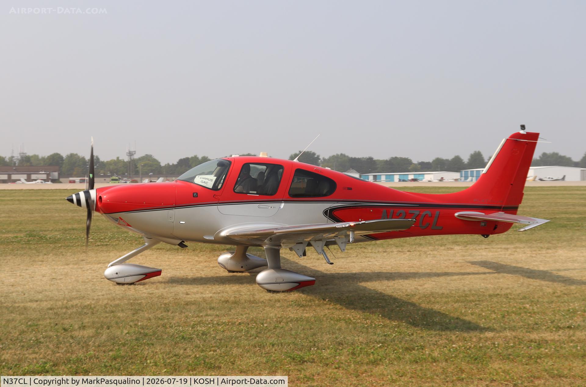 Aircraft N37CL, 2022 Cirrus SR22T, c/n 8745, Cirrus SR22T, at KOSH, photo by MarkPasqualino