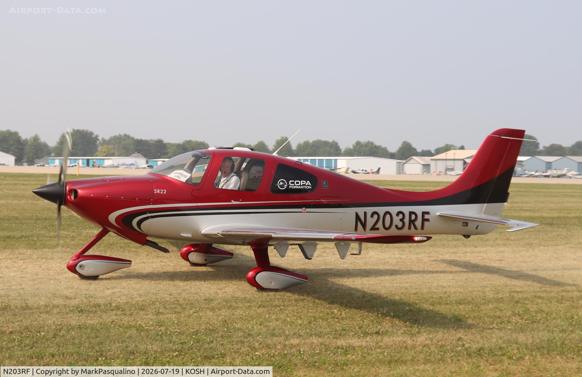 Aircraft N203RF, 2003 Cirrus SR22, c/n 0453, Cirrus SR22, at KOSH, photo by MarkPasqualino