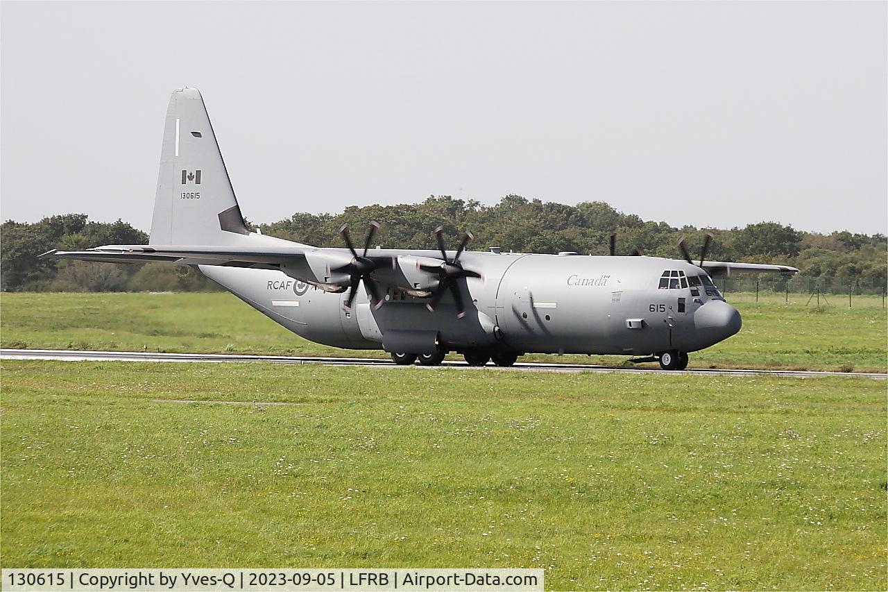 Aircraft 130615, 2012 Lockheed Martin CC-130J-30 Hercules, c/n 382-5688, Lockheed Martin CC-130J-30 Hercules, Taxiing rwy 25L, Brest-Bretagne Airport (LFRB-BES), at LFRB, photo by Yves-Q