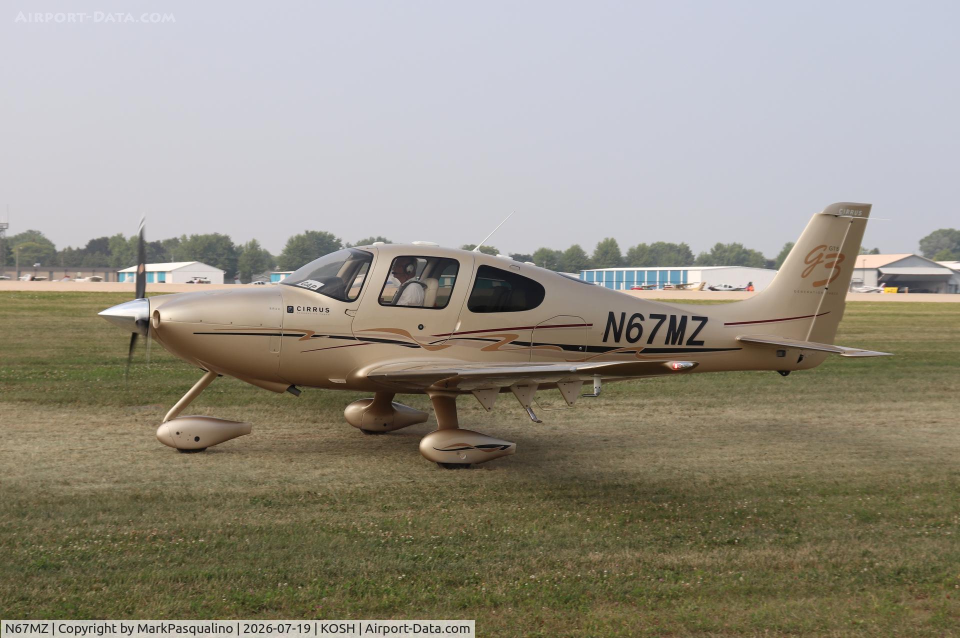 Aircraft N67MZ, 2007 Cirrus SR22 G3 GTS, c/n 2498, Cirrus SR22 G3 GTS, at KOSH, photo by MarkPasqualino