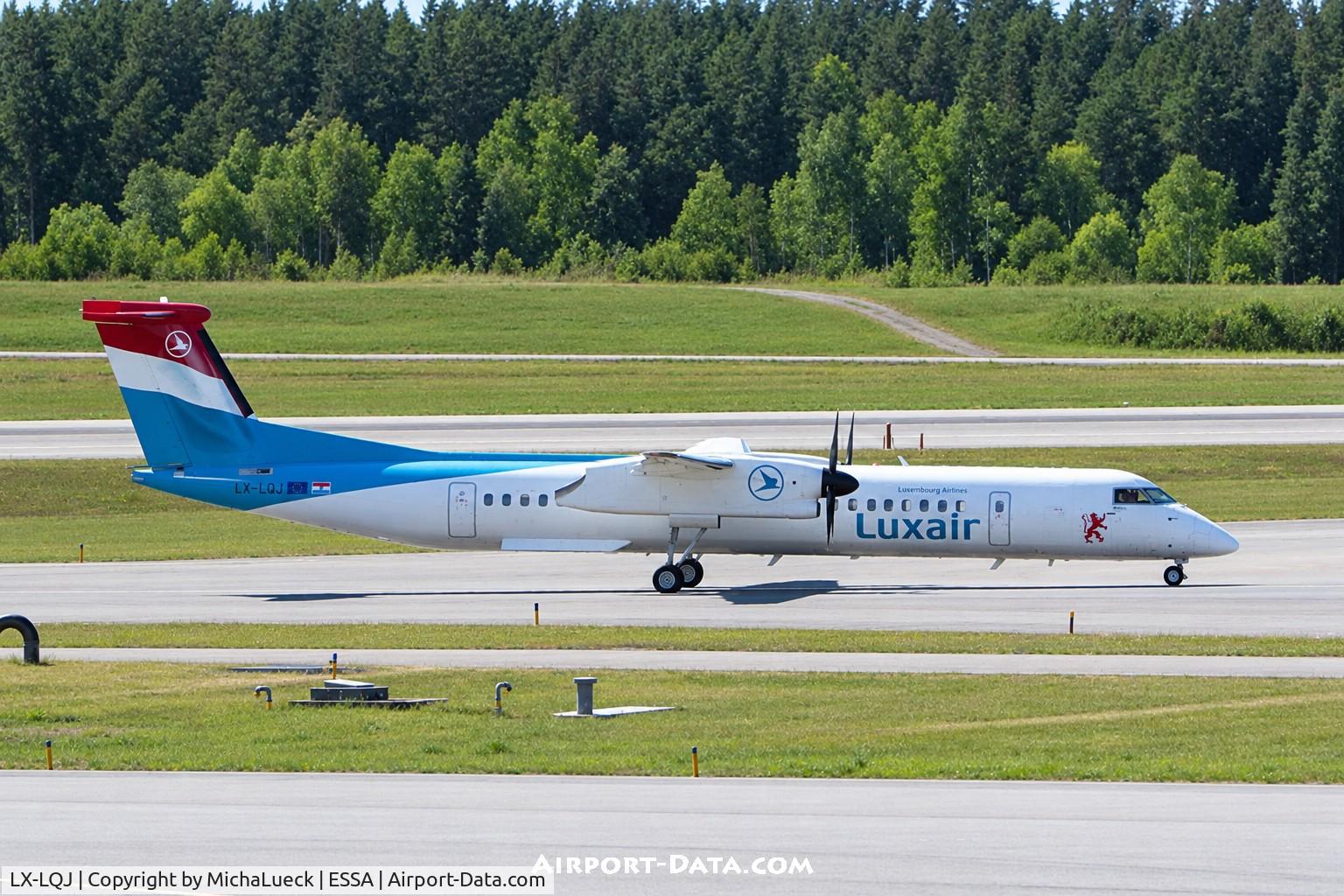 Aircraft LX-LQJ, 2017 De Havilland Canada DHC-8-402Q Dash 8, c/n 4562, At Arlanda, at ESSA, photo by MichaLueck