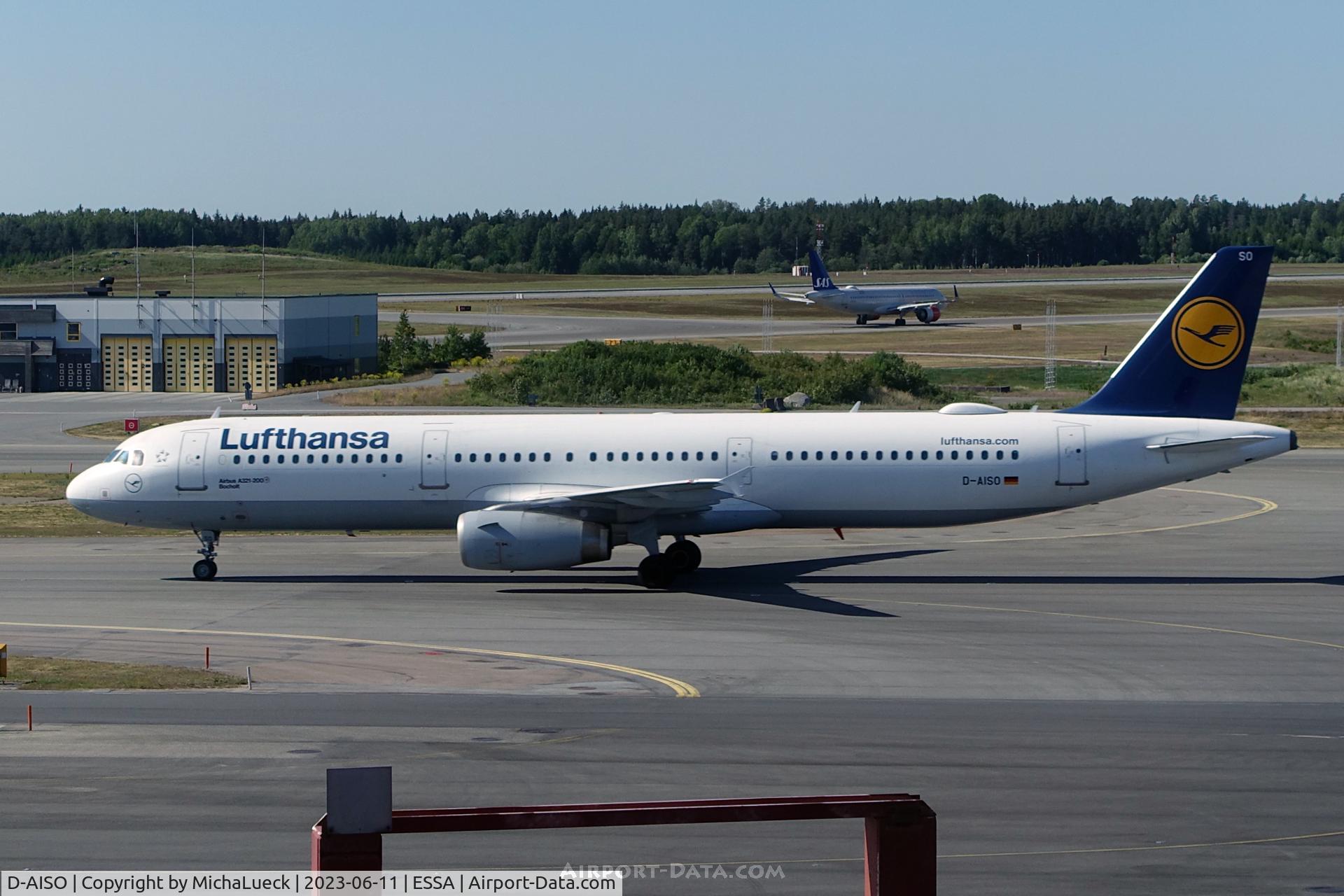 Aircraft D-AISO, 2008 Airbus A321-231, c/n 3625, At Arlanda, at ESSA, photo by MichaLueck