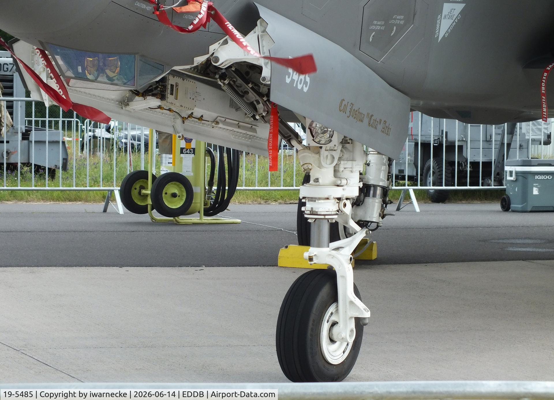 Aircraft 19-5485, Lockheed Martin F-35A Lightning II, c/n AF-313, Lockheed Martin F-35A Lightning II of the USAF at ILA 2026, Berlin, at EDDB, photo by iwarnecke