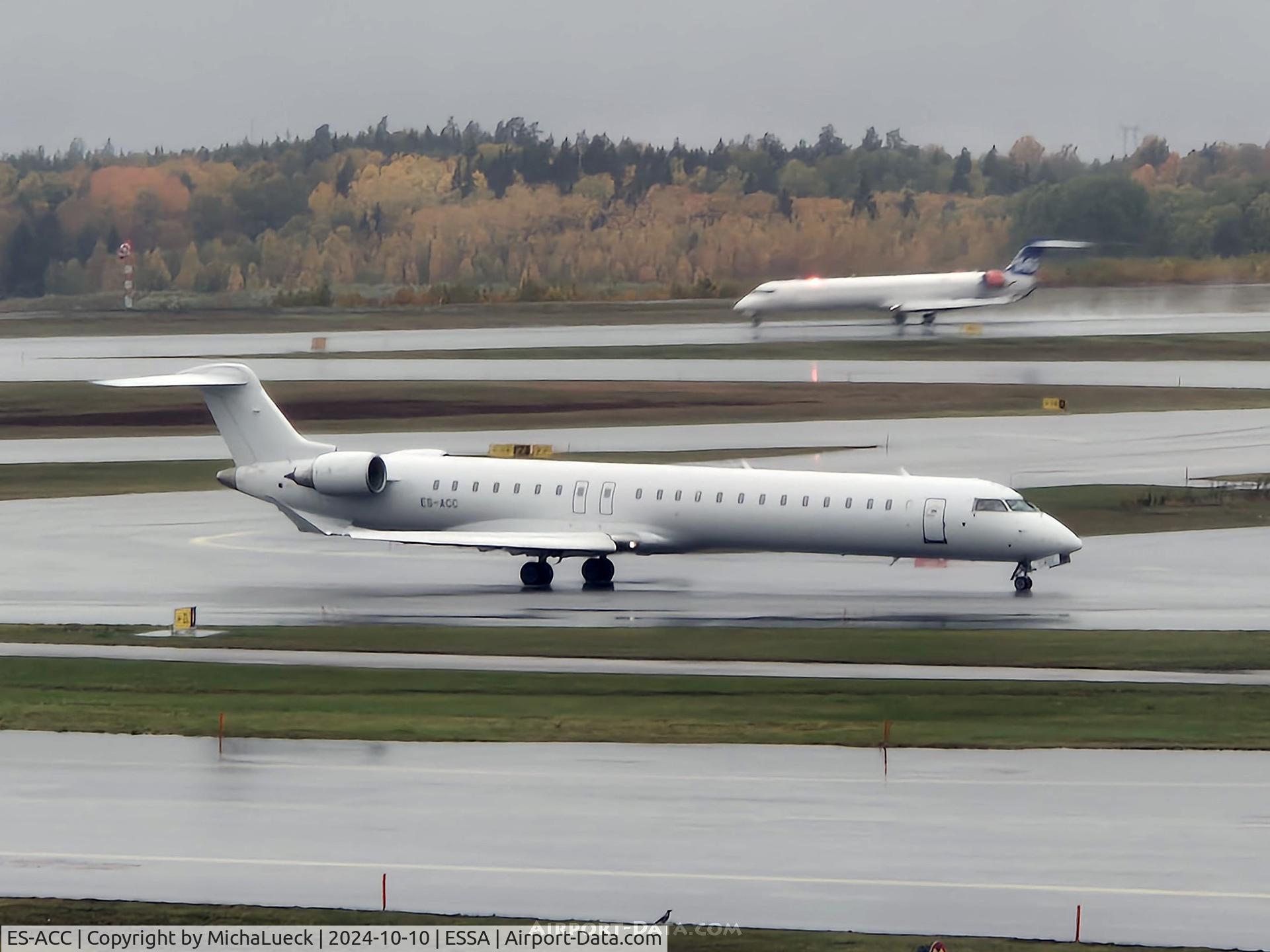 Aircraft ES-ACC, 2011 Bombardier CRJ-900LR (CL-600-2D24), c/n 15262, At Alranda, at ESSA, photo by MichaLueck