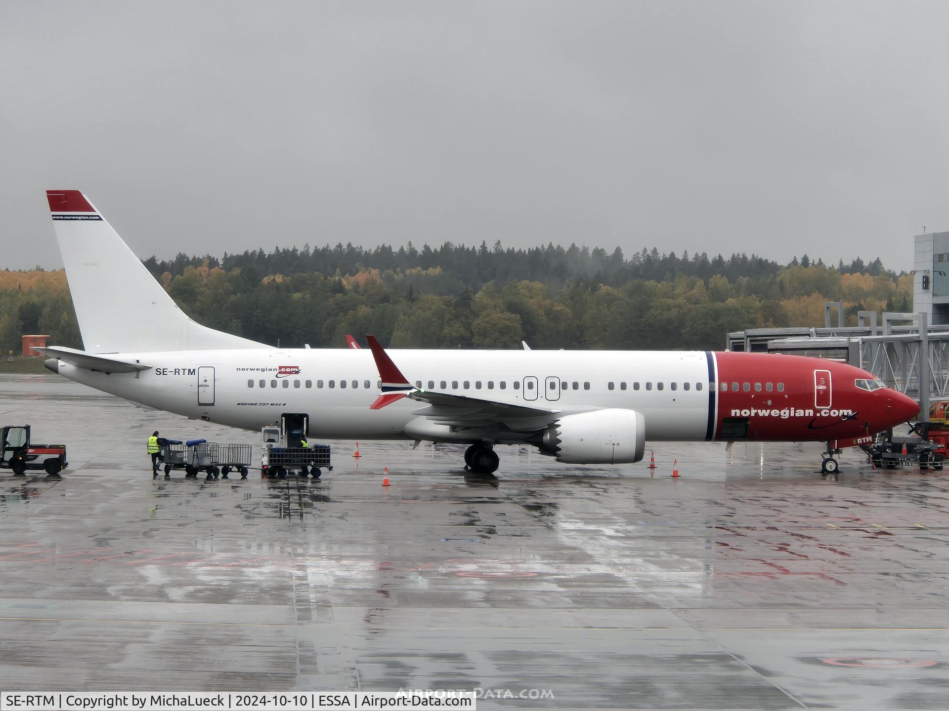Aircraft SE-RTM, Boeing 737-8 MAX, c/n 62926 / 8763, At Arlanda, at ESSA, photo by MichaLueck
