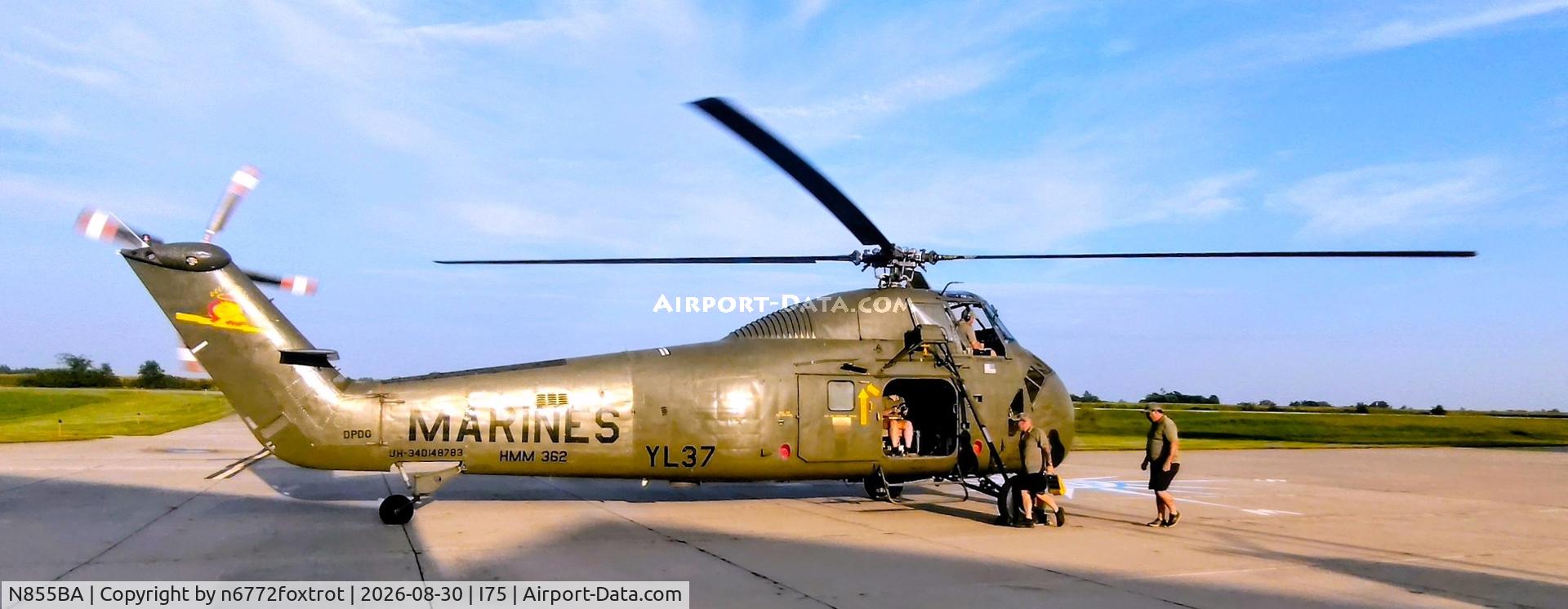Aircraft N855BA, 1961 Sikorsky UH-34D Seahorse, c/n 148783, Preparing for Takeoff, at I75, photo by n6772foxtrot