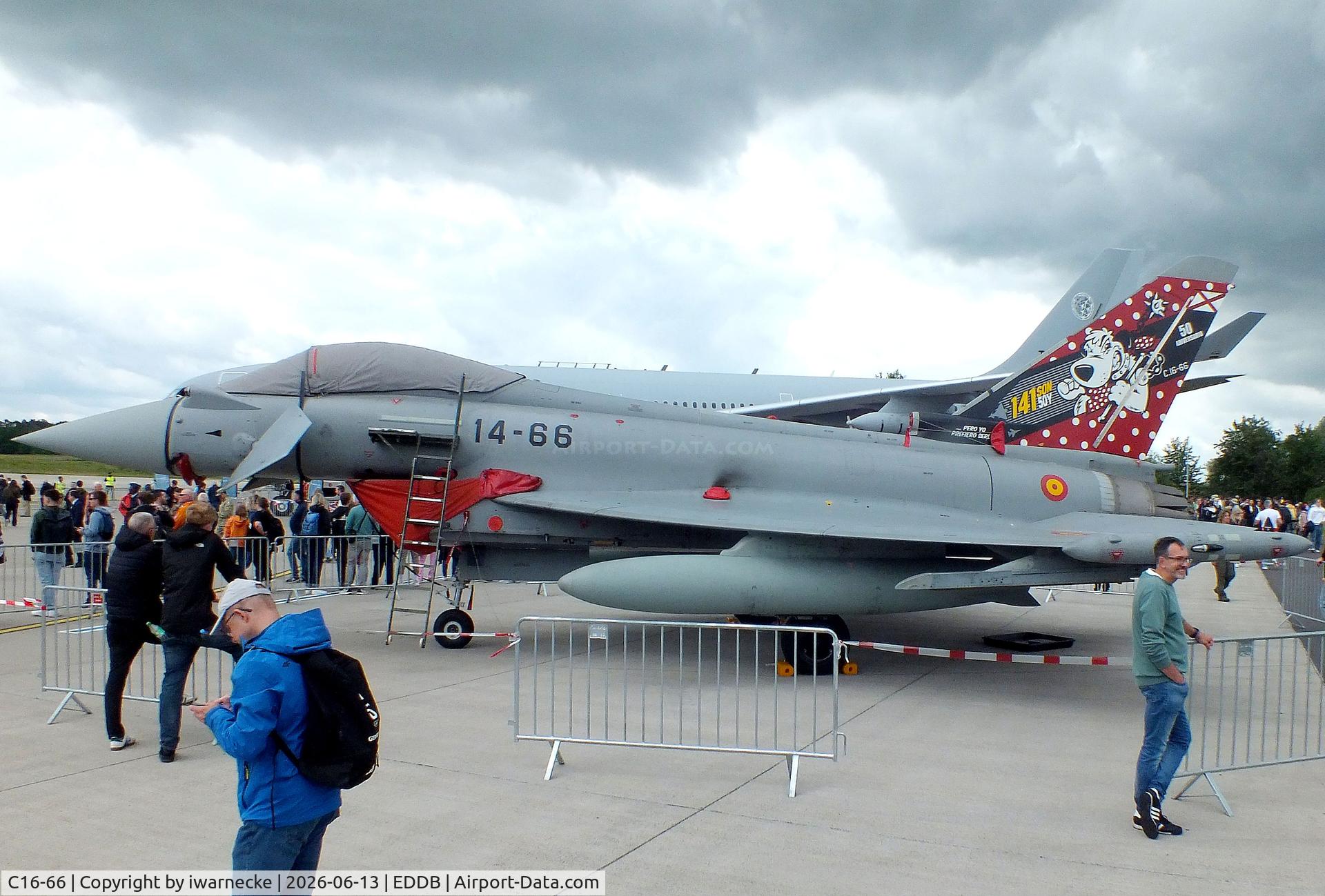 Aircraft C16-66, Eurofighter EF-2000 Typhoon, c/n SS047, Eurofighter EF2000 S of the Ejercito del Aire (Spanish Air Force) in special '50 years 141 squadron' colours at ILA 2026,Berlin, at EDDB, photo by iwarnecke