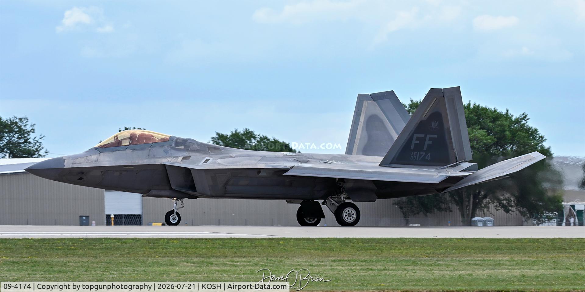 Aircraft 09-4174, Lockheed Martin F-22A Raptor, c/n 4174, DEMON11 landing, at KOSH, photo by topgunphotography