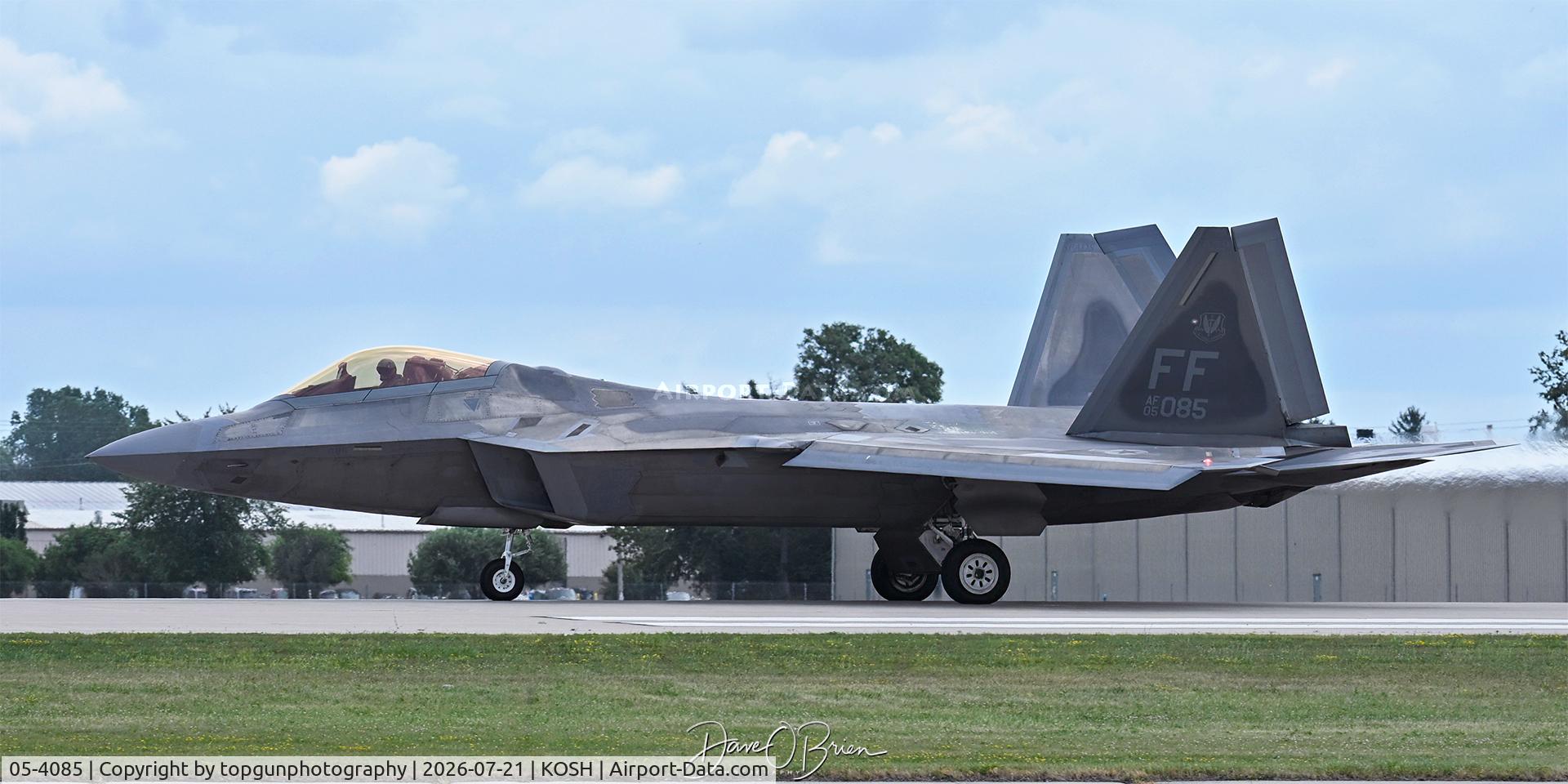 Aircraft 05-4085, 2005 Lockheed Martin F-22A Raptor, c/n 4085, DEMON12, at KOSH, photo by topgunphotography