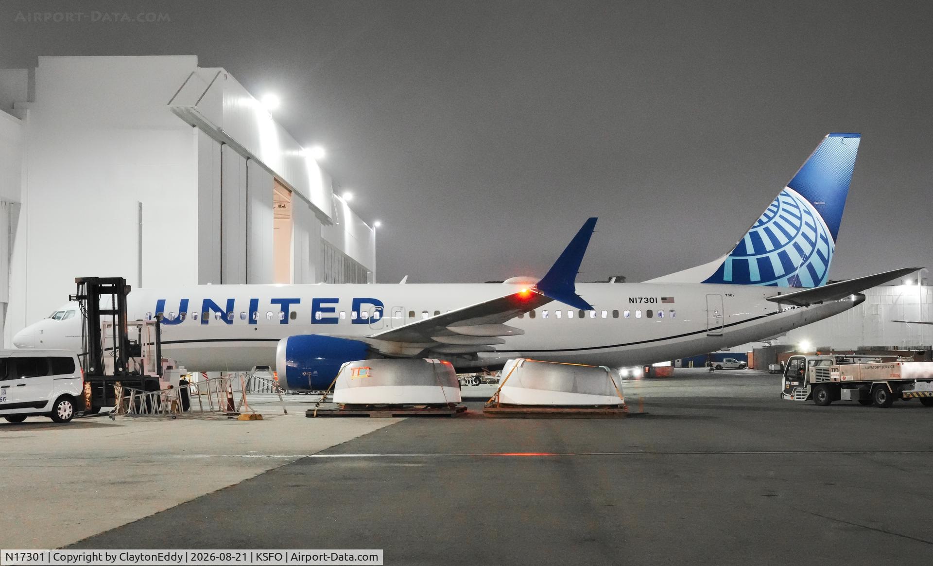 Aircraft N17301, 2023 Boeing 737-8 MAX, c/n 67554 l/n 8548, SFO 2026., at KSFO, photo by ClaytonEddy