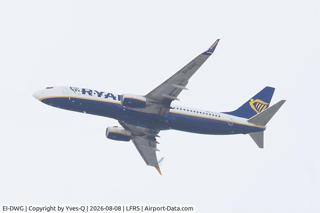 Aircraft EI-DWG, 2007 Boeing 737-8AS, c/n 33620 l/n 2397, Boeing 737-8AS, Climbing from rwy 03, Nantes-Atlantique airport (LFRS-NTE), at LFRS, photo by Yves-Q